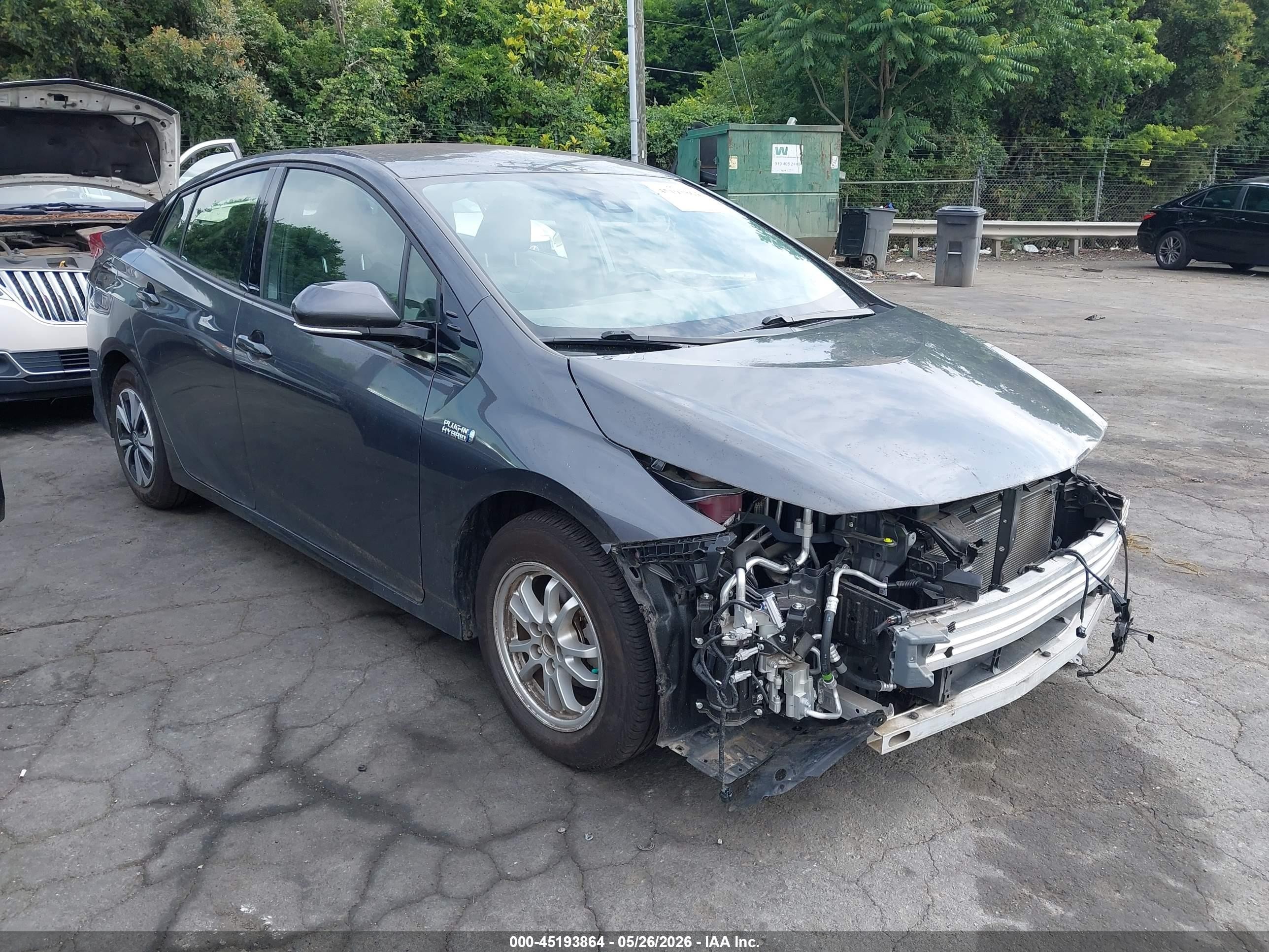 2019 Toyota Prius Prime VIN JTDKARFP6K3113080 — IAAI salvage auction photo