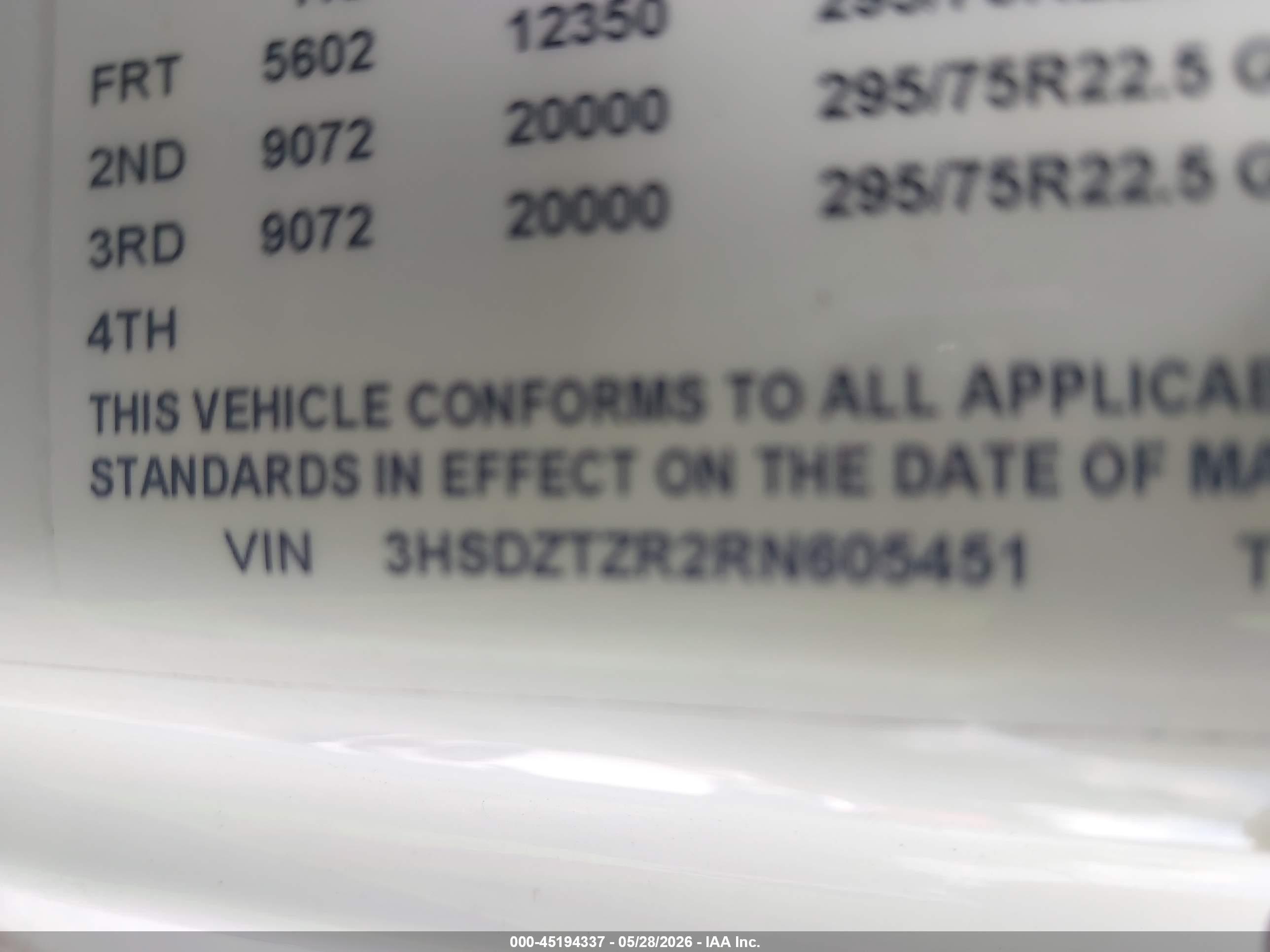 2024 International VIN 3HSDZTZR2RN605451 IAAI salvage auction — Side, Salvage (Texas), sold $8,000 on 2026-08-26 (photo 8)