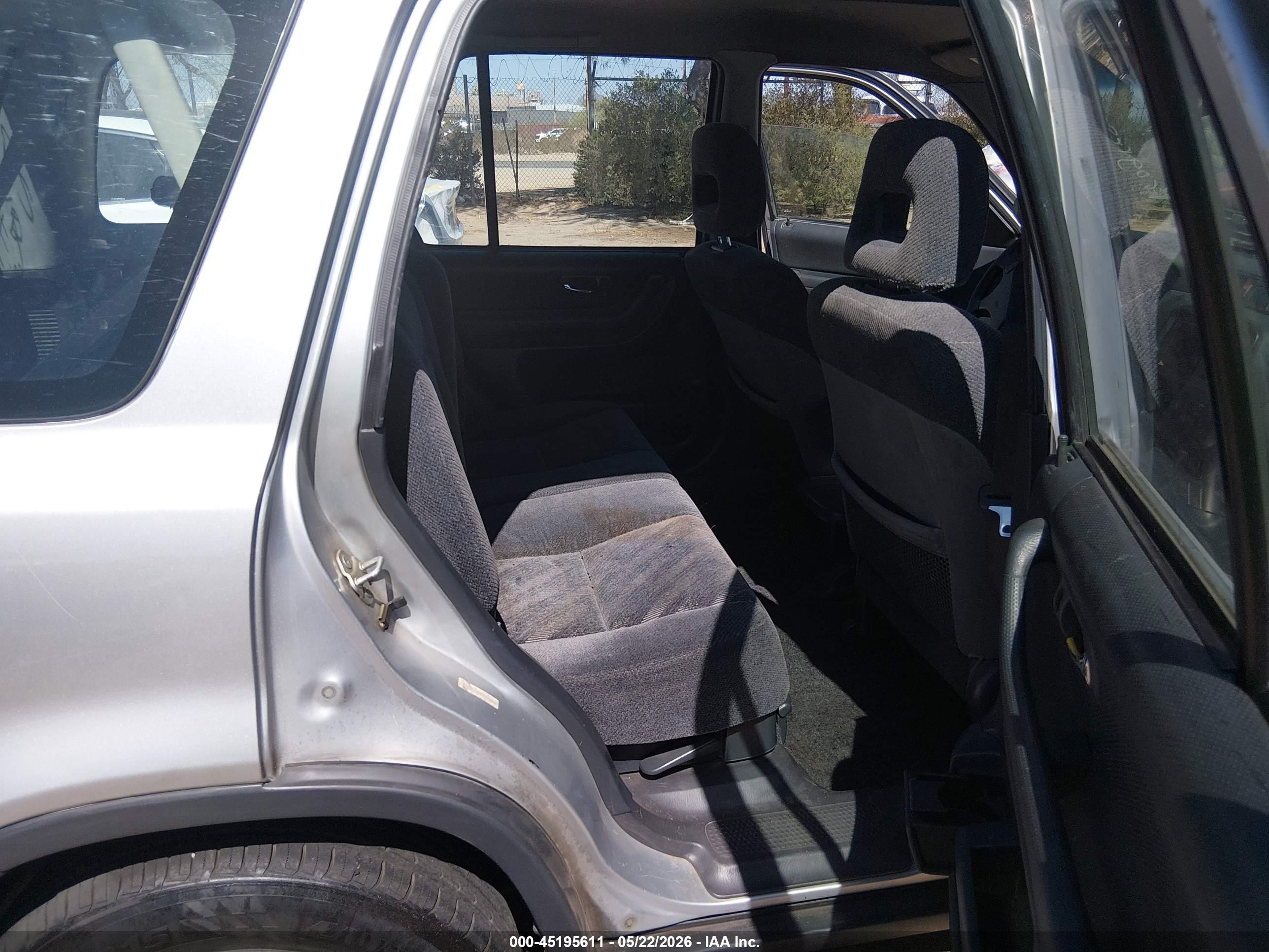 1999 Honda CR-V VIN JHLRD1867XC083867 IAAI salvage auction — Front End, Salvage (Arizona), sold $250 on 2026-07-04 (photo 8)