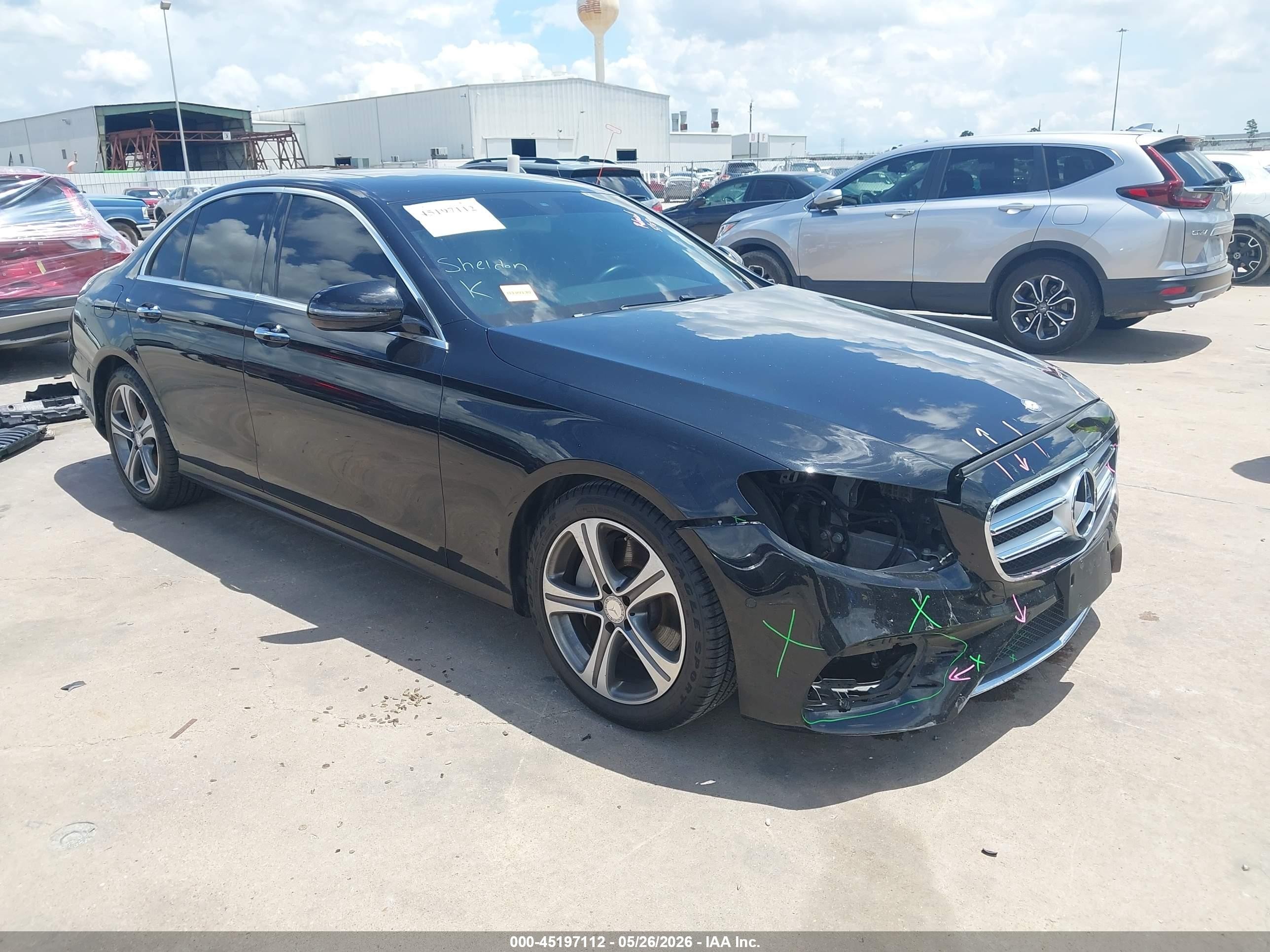 2017 Mercedes-Benz E-Class VIN WDDZF4JB4HA092707 — IAAI salvage auction photo