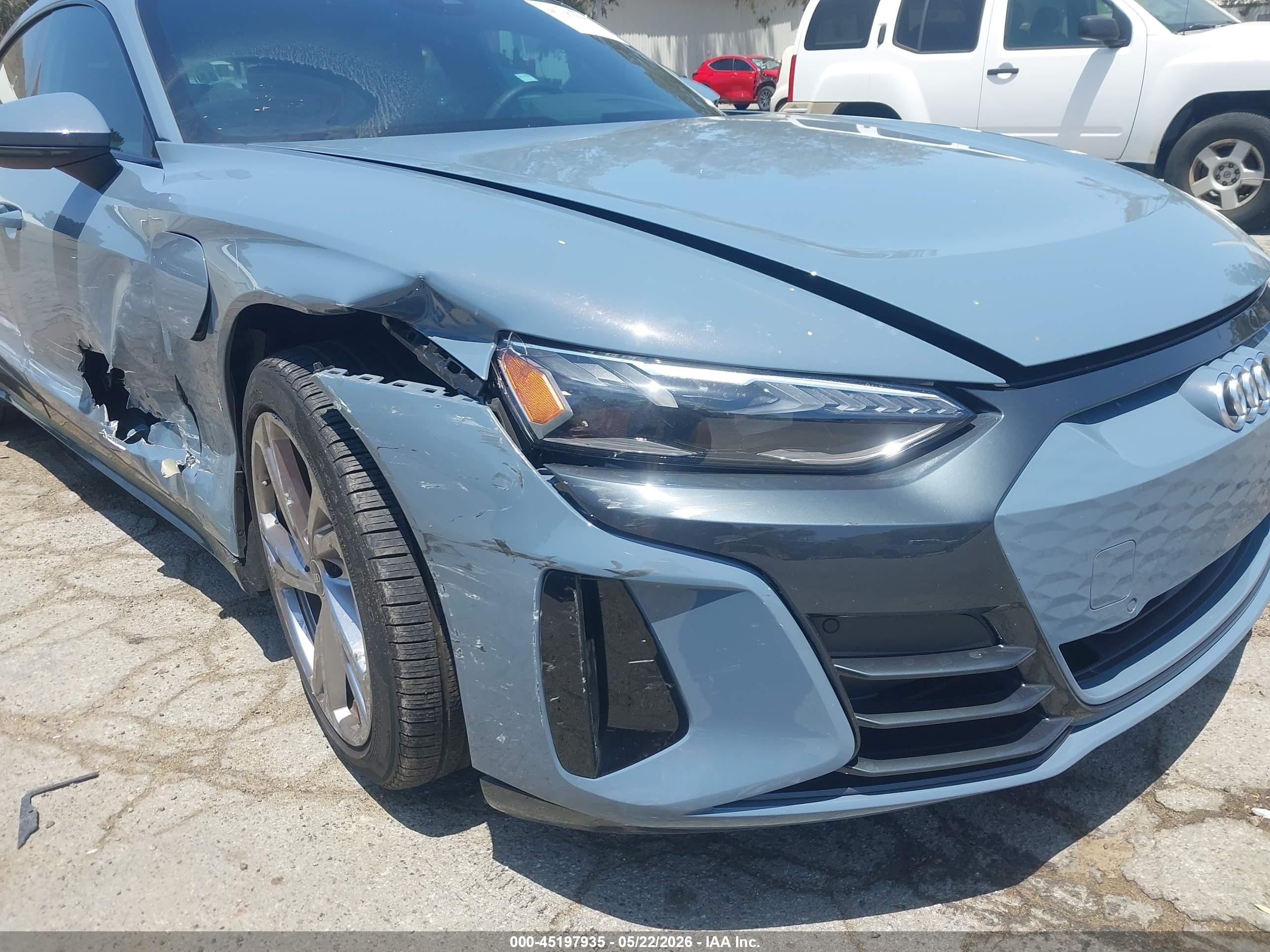 2024 Audi E-tron gt VIN WAUFJBFW1R7004641 IAAI salvage auction — Side, Salvage (California), sold $29,450 on 2026-08-10 (photo 6)