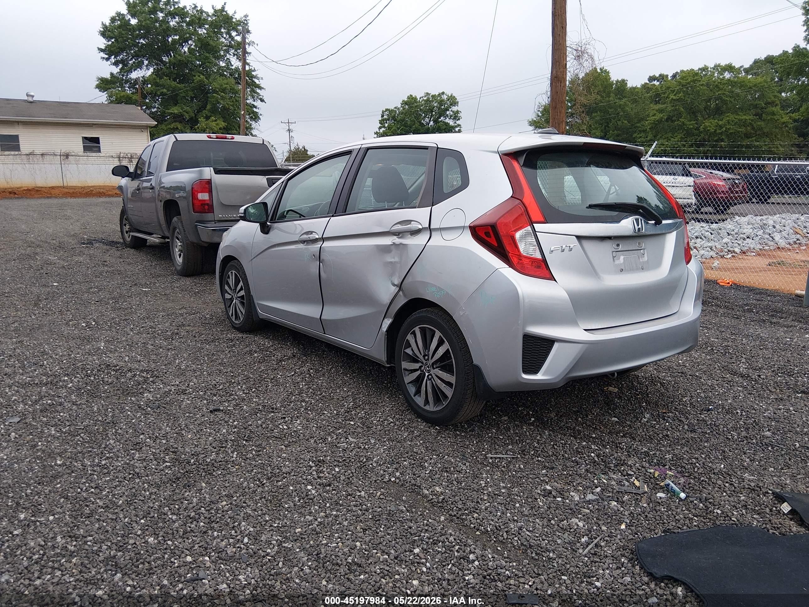 2015 Honda Fit VIN 3HGGK5H82FM710301 IAAI salvage auction — Side, Salvage (South Carolina), sold $2,150 on 2026-09-08 (photo 3)