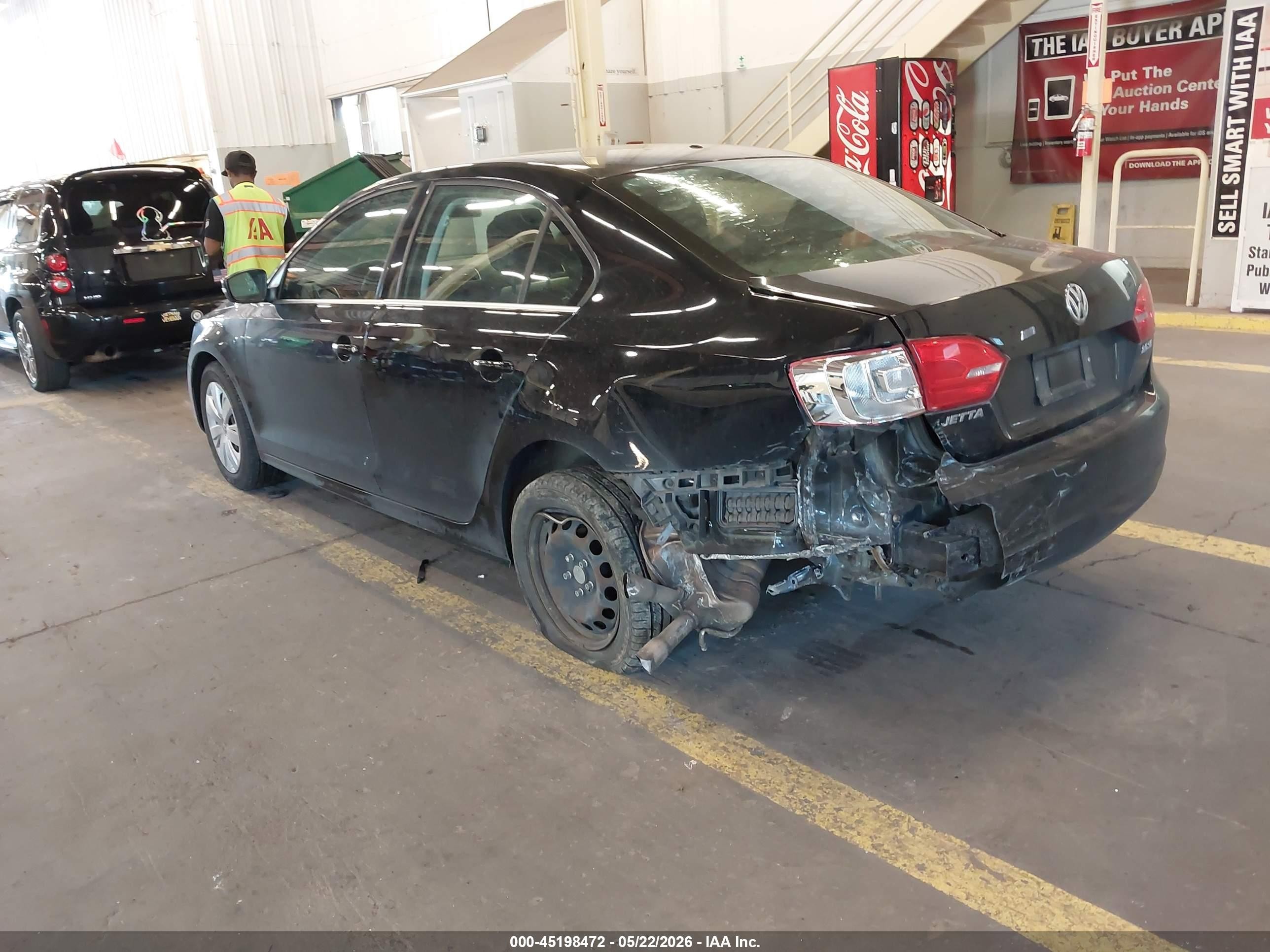2013 Volkswagen Jetta VIN 3VWDP7AJ5DM292158 IAAI salvage auction — Rear End, Salvage (Oregon), sold $800 on 2026-07-05 (photo 3)