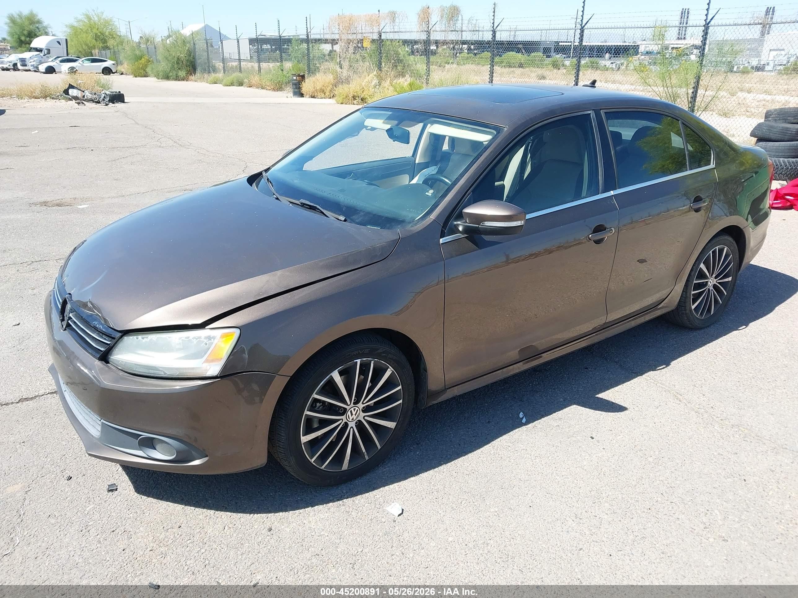 2012 Volkswagen Jetta VIN 3VWLP7AJ3CM471583 IAAI salvage auction — Side, Salvage (Arizona), sold $1,000 on 2026-07-09 (photo 2)