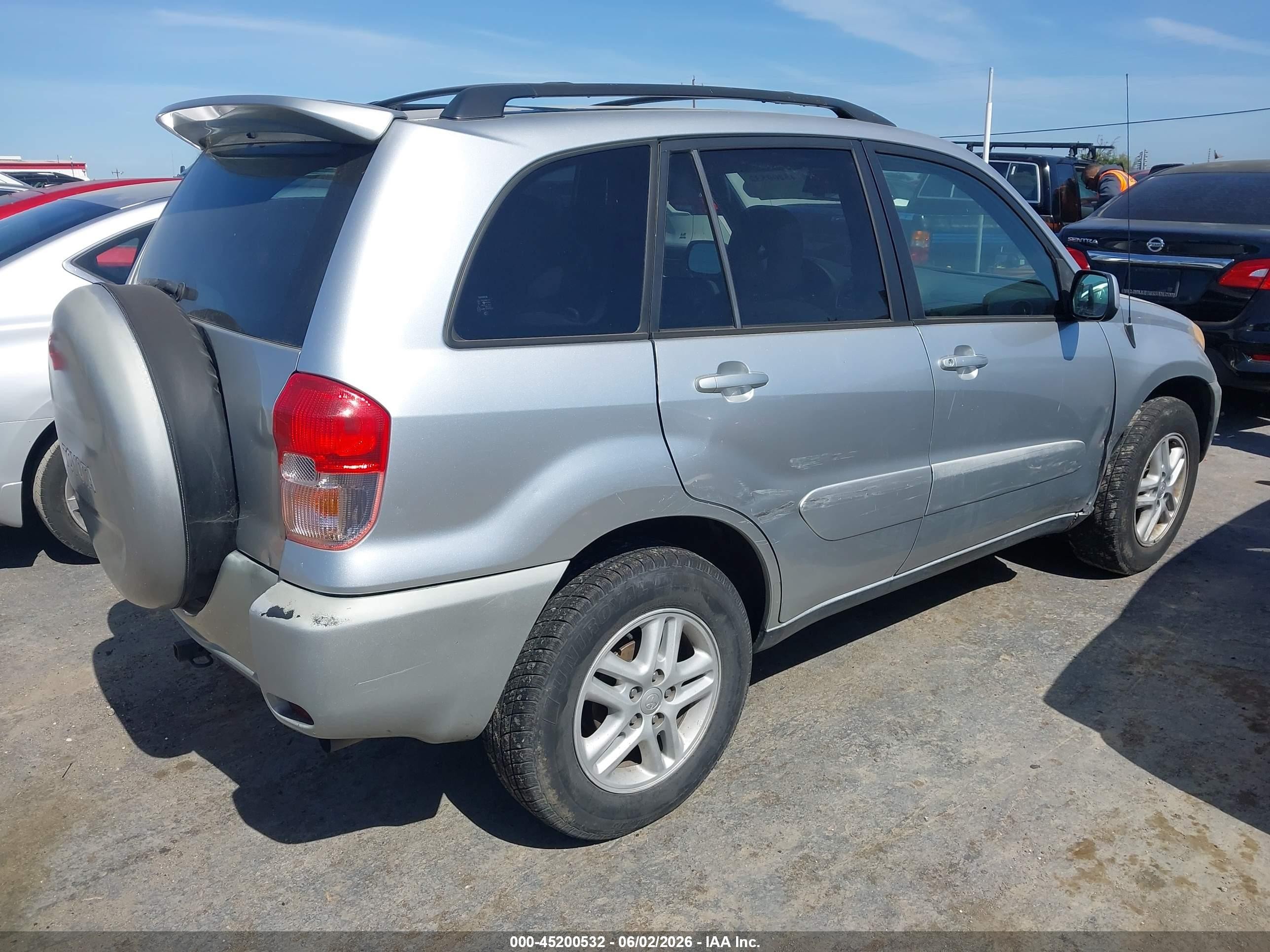 2002 Toyota RAV4 VIN JTEGH20V326005946 IAAI salvage auction — Normal Wear, Salvage (California), sold $1,700 on 2026-07-06 (photo 4)