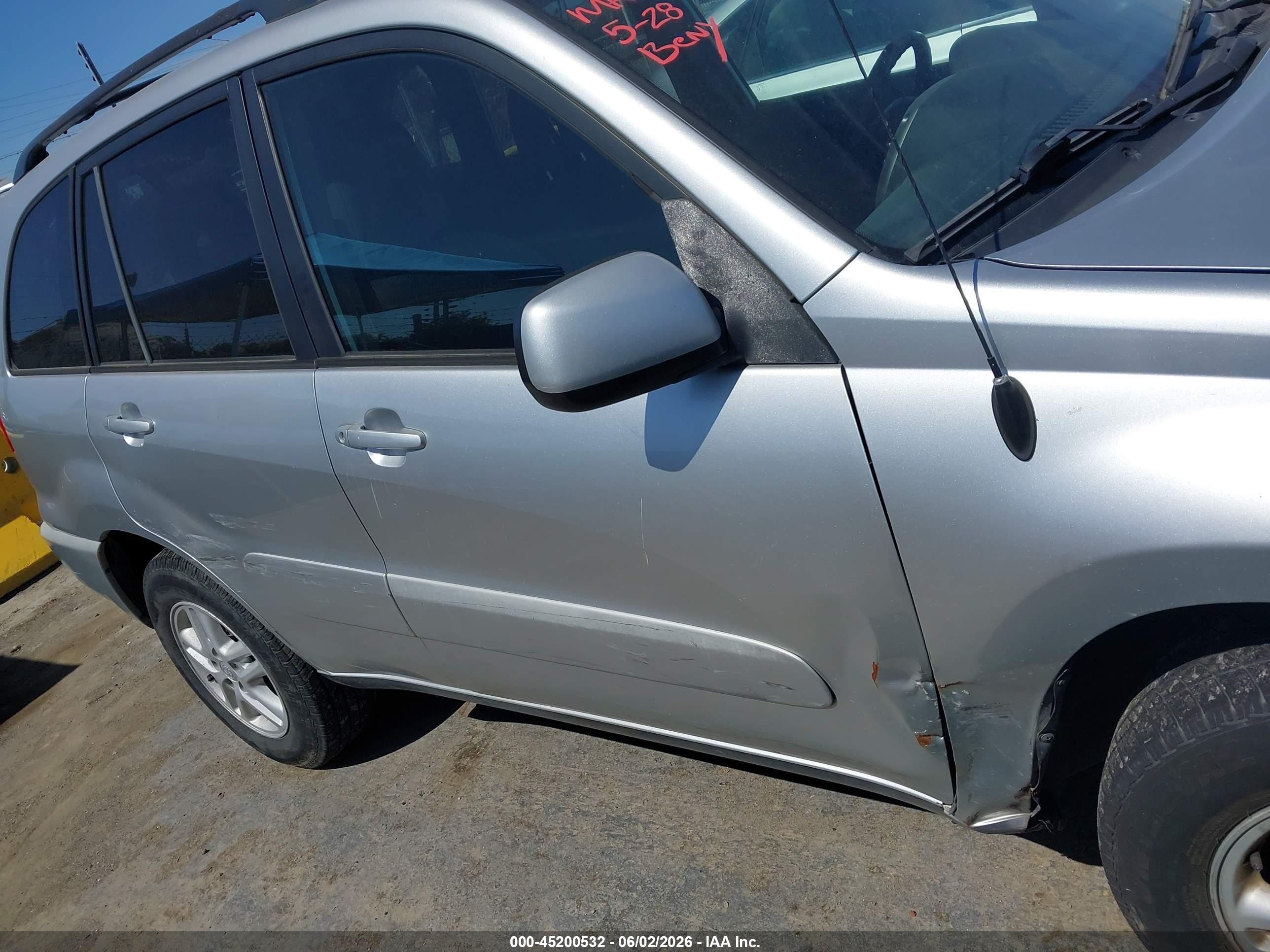 2002 Toyota RAV4 VIN JTEGH20V326005946 IAAI salvage auction — Normal Wear, Salvage (California), sold $1,700 on 2026-07-06 (photo 6)