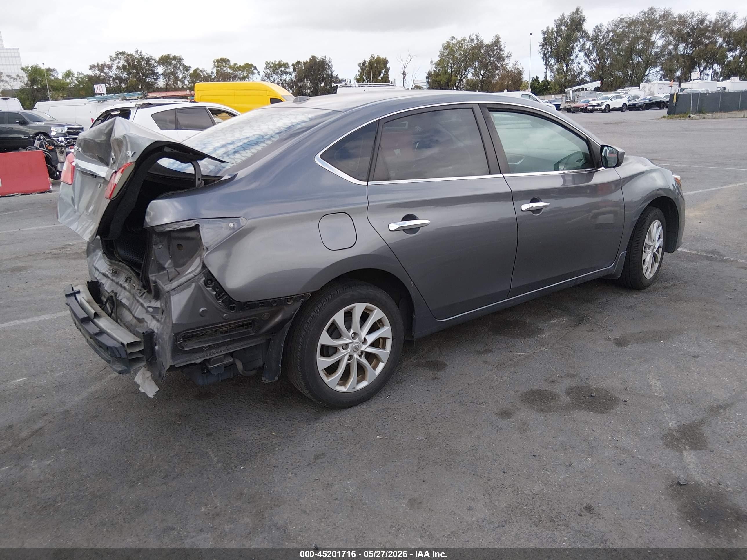 2018 Nissan Sentra VIN 3N1AB7AP3JY226773 IAAI salvage auction — Normal Wear, Salvage (California), sold $1,875 on 2026-07-07 (photo 4)