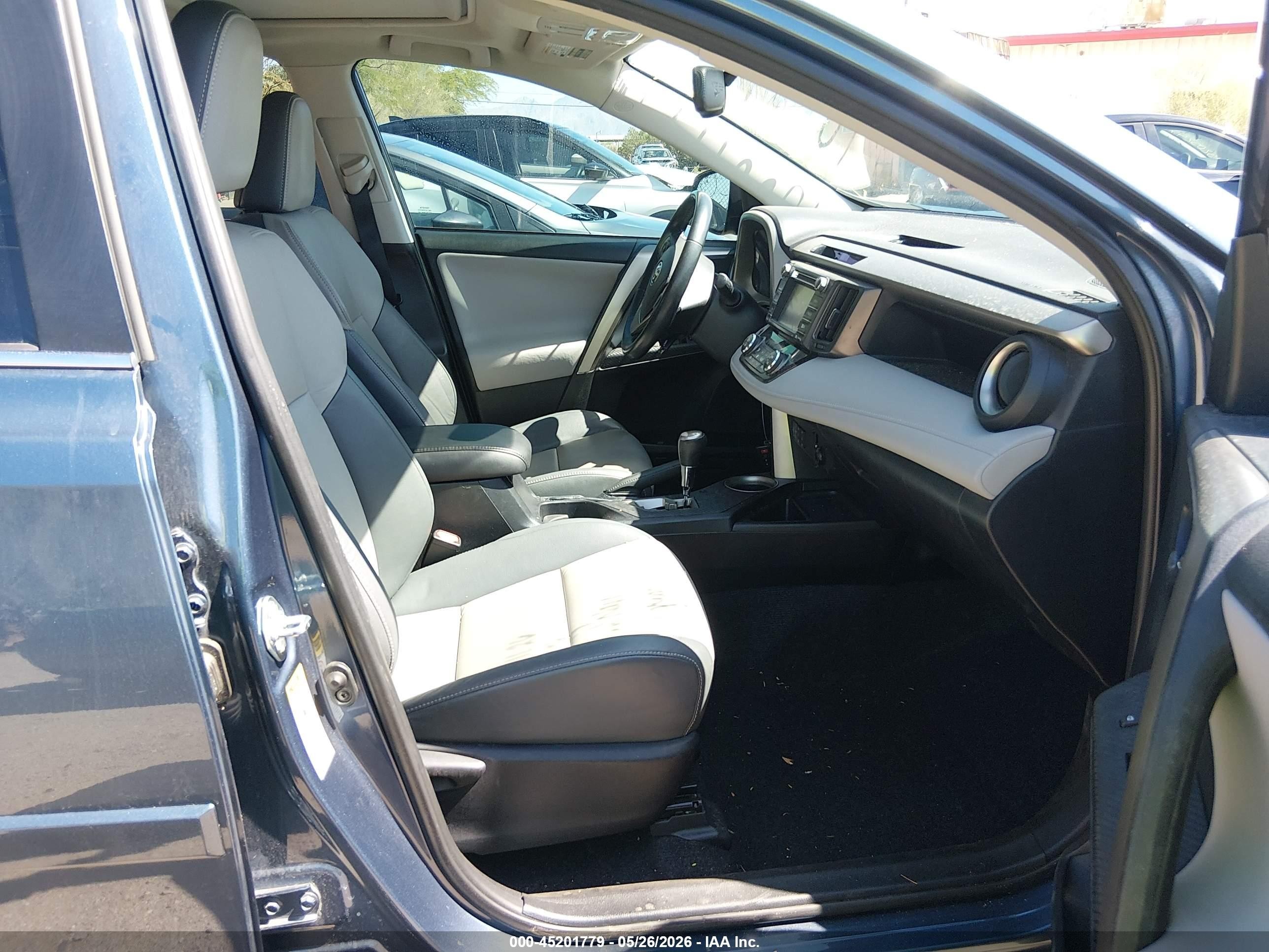2014 Toyota RAV4 VIN 2T3YFREV7EW113571 IAAI salvage auction — Rear End, Salvage (Arizona), sold $5,500 on 2026-07-09 (photo 5)