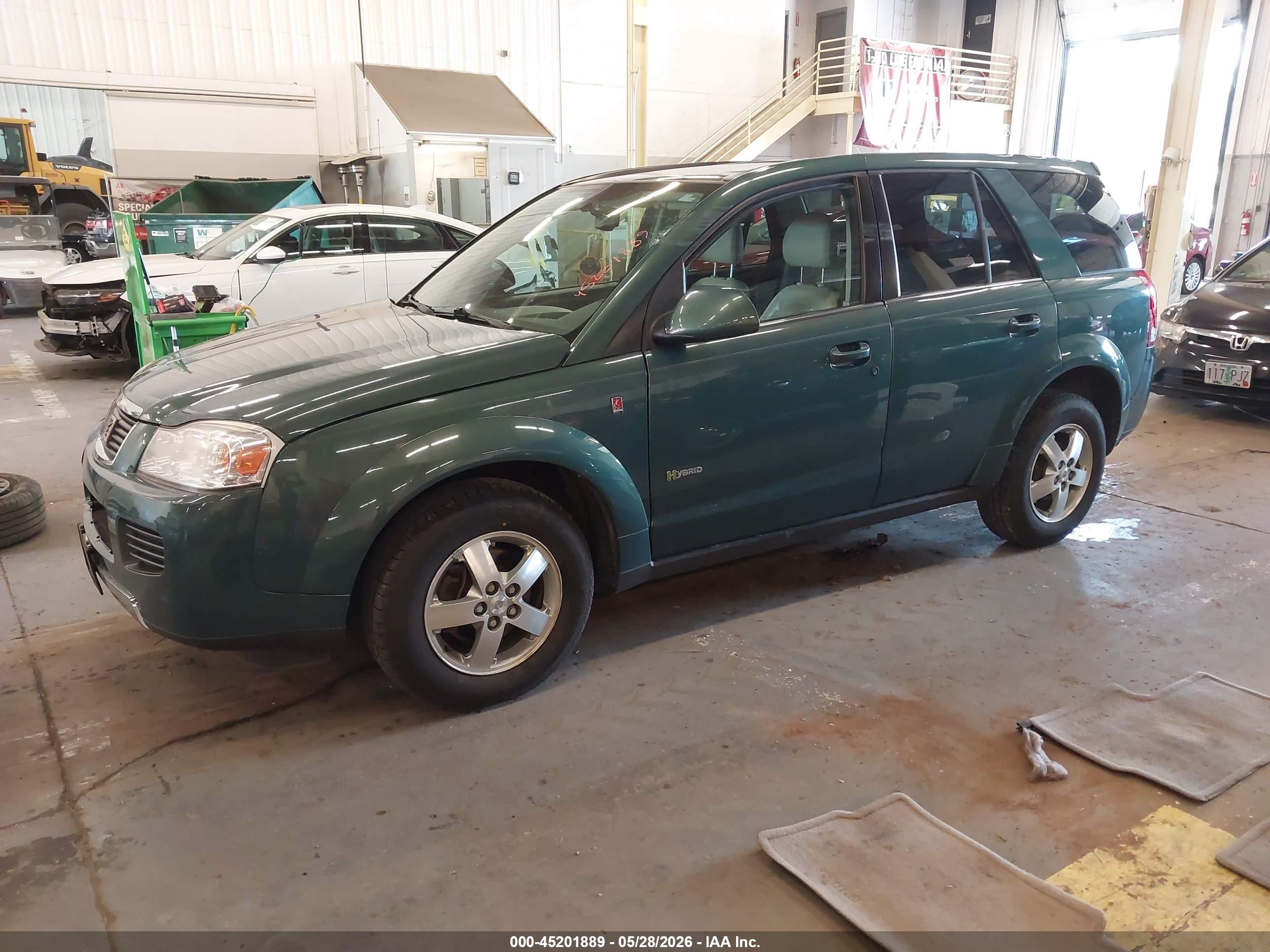 2007 Saturn Vue VIN 5GZCZ33Z07S835916 IAAI salvage auction — Unknown, Salvage (Oregon), sold $400 on 2026-07-09 (photo 2)