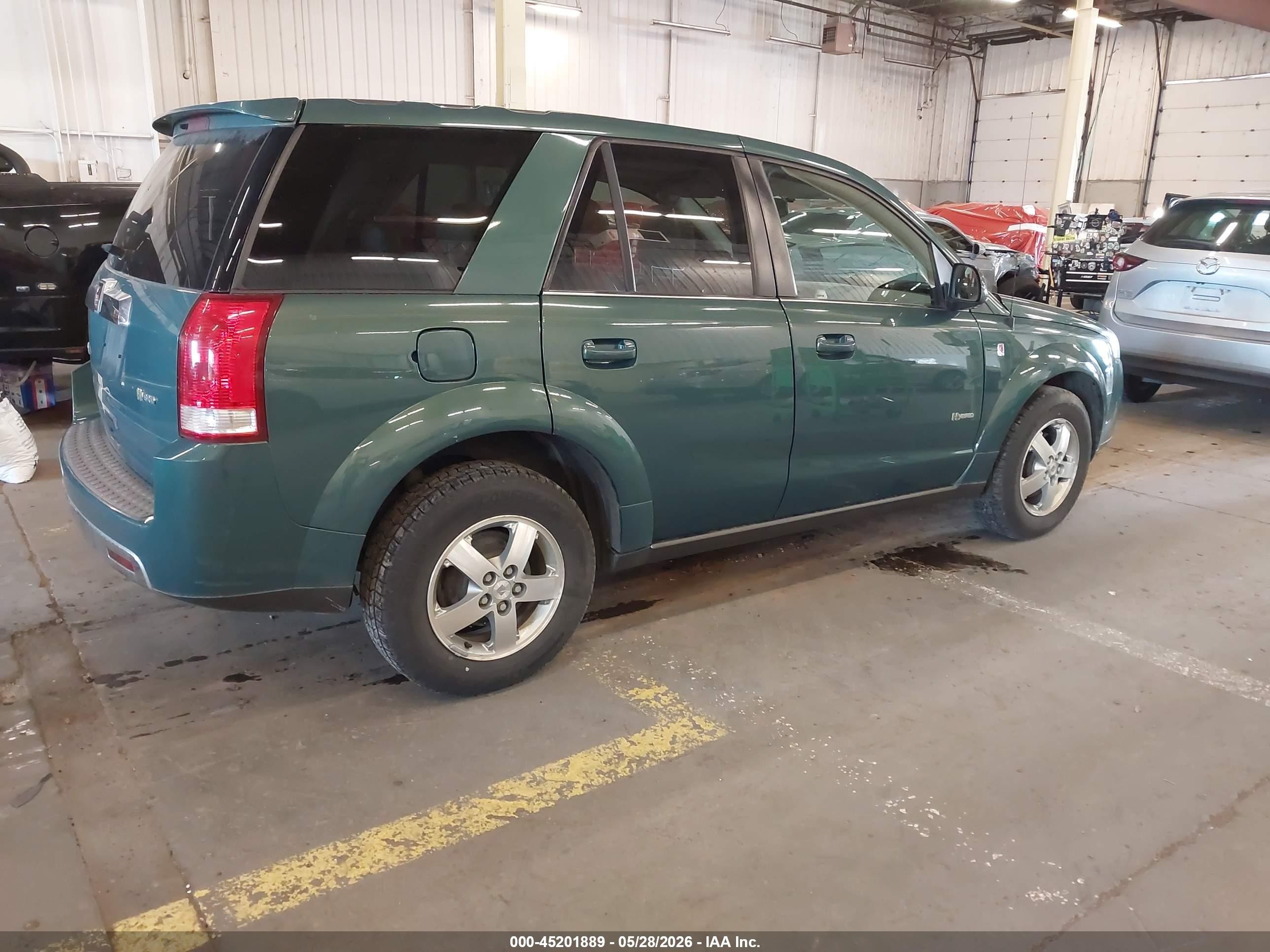 2007 Saturn Vue VIN 5GZCZ33Z07S835916 IAAI salvage auction — Unknown, Salvage (Oregon), sold $400 on 2026-07-09 (photo 4)