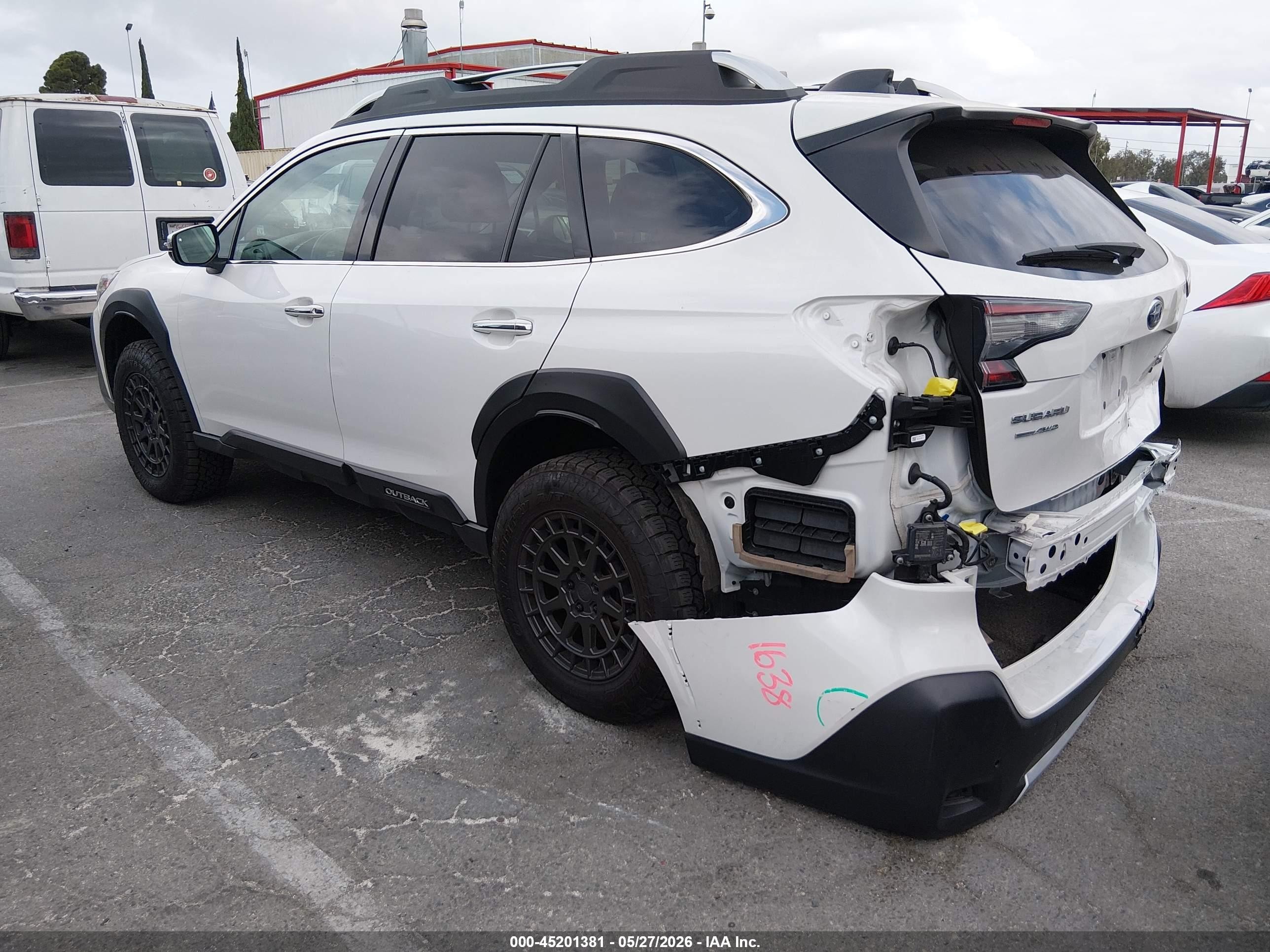 2024 Subaru Outback VIN 4S4BTGPD4R3291899 IAAI salvage auction — Rear End, Salvage (California), sold $14,700 on 2026-07-10 (photo 3)