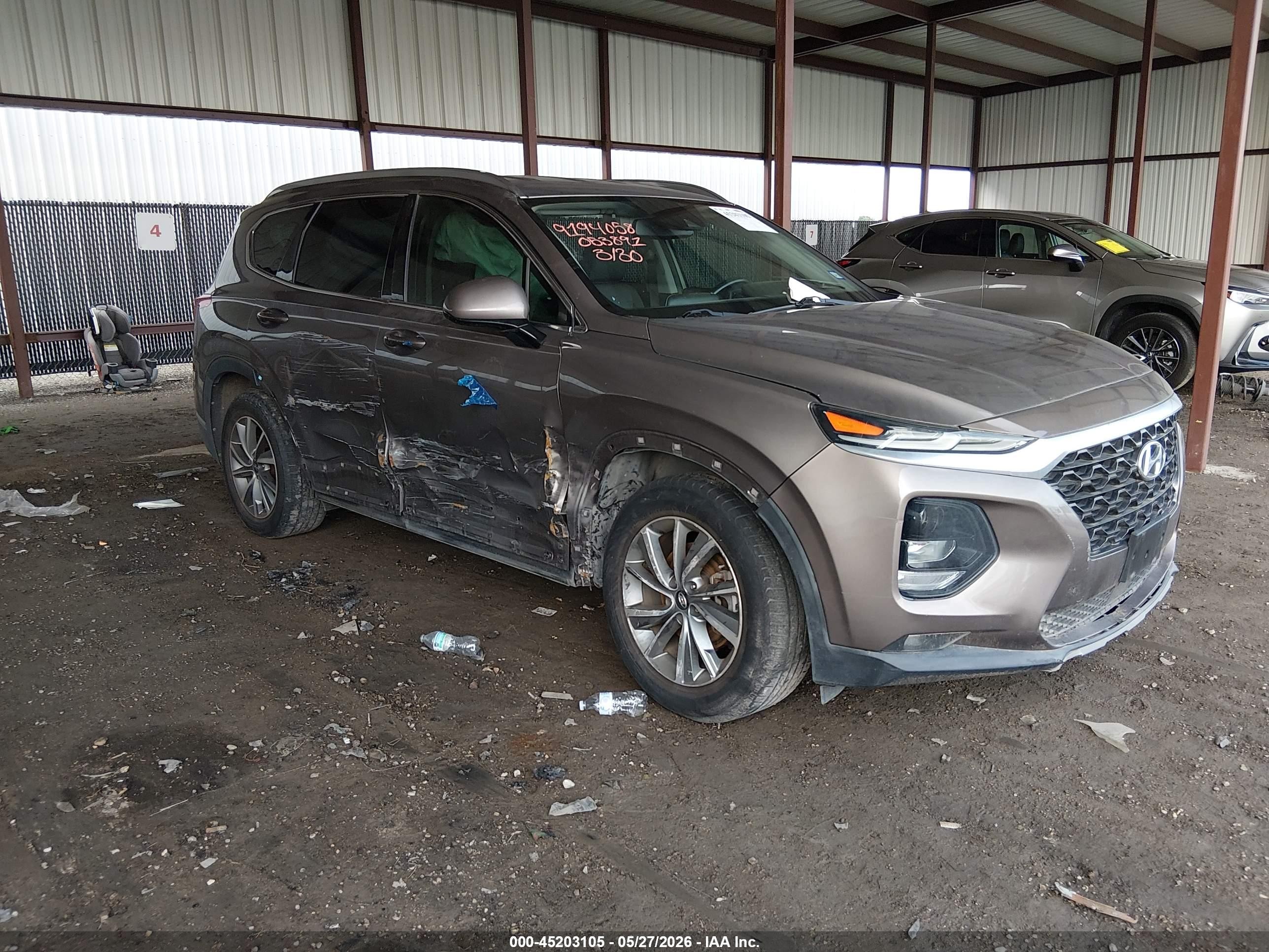 2019 Hyundai Santa Fe VIN 5NMS33AD8KH053891 IAAI salvage auction — Side, Salvage (Texas), sold $4,150 on 2026-07-11 (photo 1)
