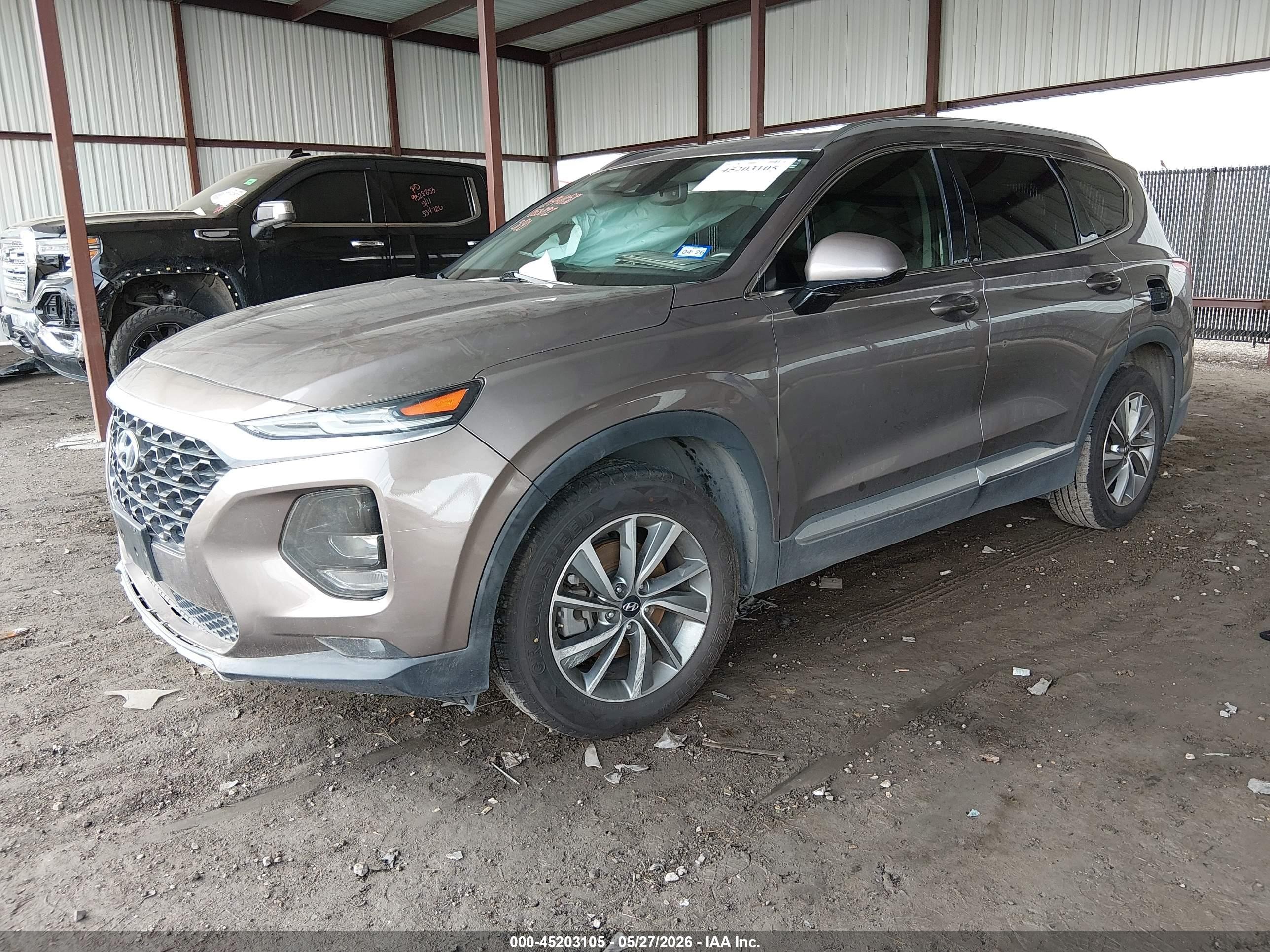 2019 Hyundai Santa Fe VIN 5NMS33AD8KH053891 IAAI salvage auction — Side, Salvage (Texas), sold $4,150 on 2026-07-11 (photo 2)