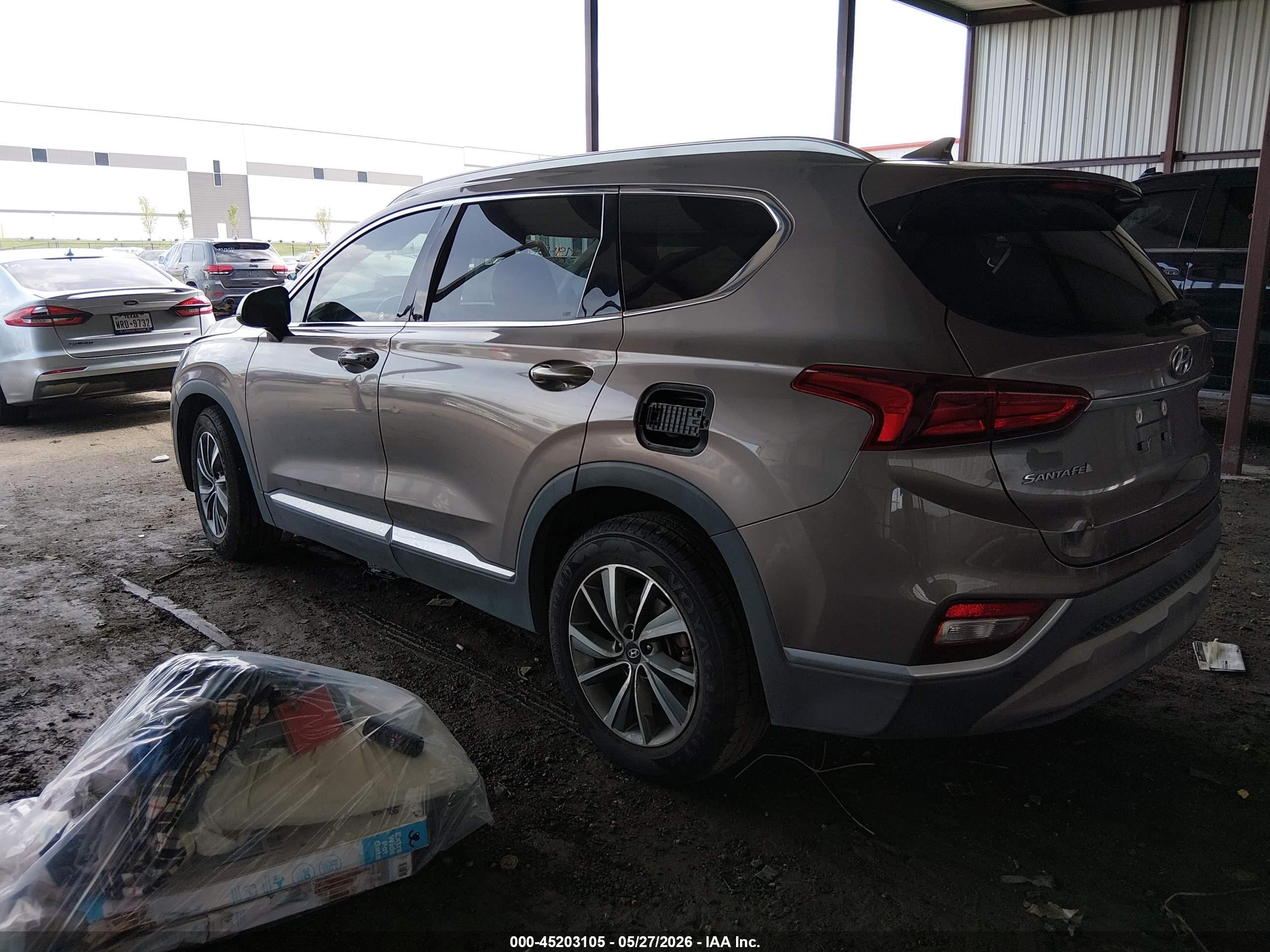 2019 Hyundai Santa Fe VIN 5NMS33AD8KH053891 IAAI salvage auction — Side, Salvage (Texas), sold $4,150 on 2026-07-11 (photo 3)