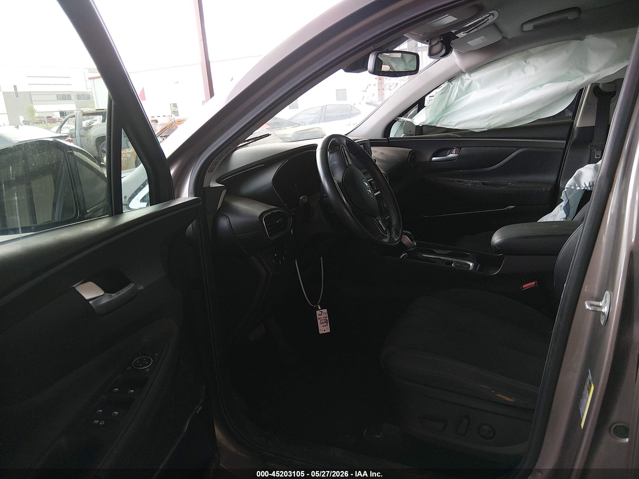 2019 Hyundai Santa Fe VIN 5NMS33AD8KH053891 IAAI salvage auction — Side, Salvage (Texas), sold $4,150 on 2026-07-11 (photo 5)