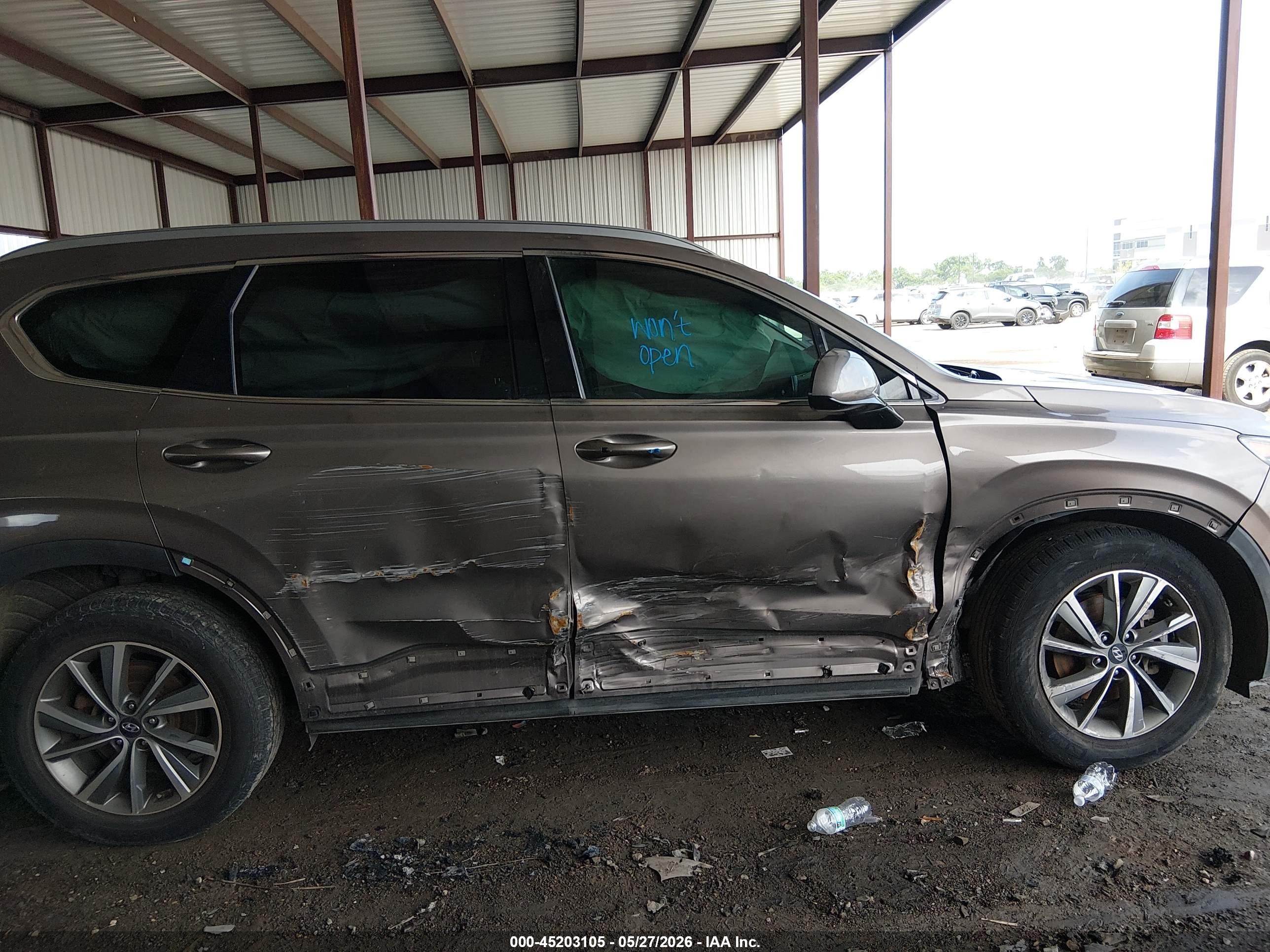 2019 Hyundai Santa Fe VIN 5NMS33AD8KH053891 IAAI salvage auction — Side, Salvage (Texas), sold $4,150 on 2026-07-11 (photo 6)