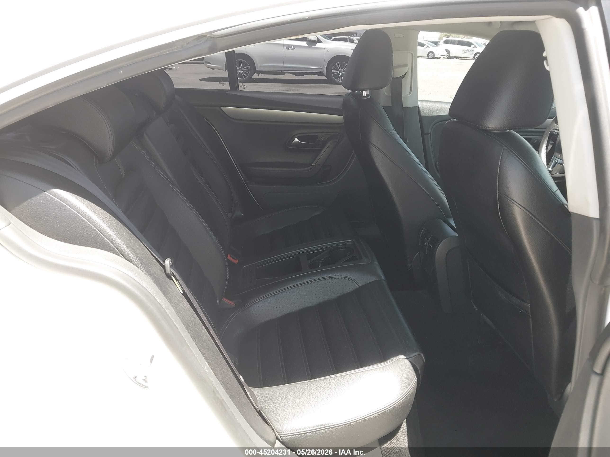 2012 Volkswagen CC VIN WVWMP7AN7CE536838 IAAI salvage auction — Side, Salvage (Arizona), sold $475 on 2026-07-09 (photo 8)