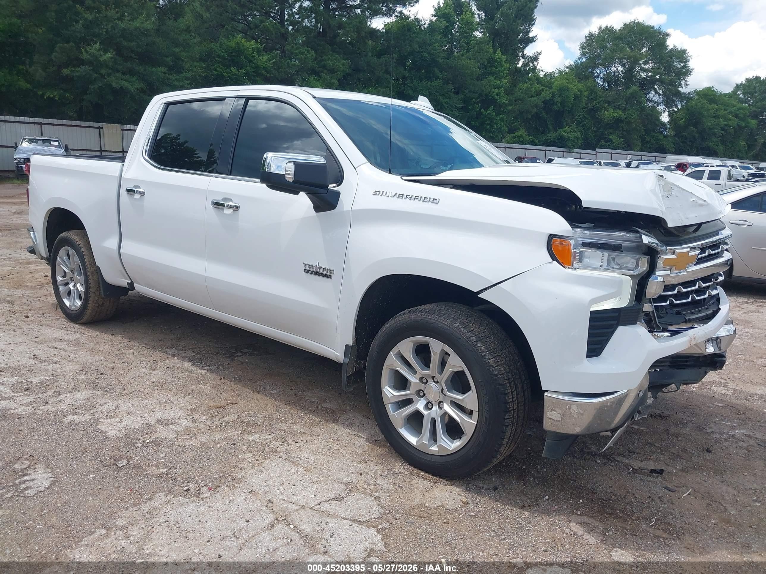 2024 Chevrolet Silverado 1500 VIN 2GCPAEED2R1140847 — IAAI salvage auction photo