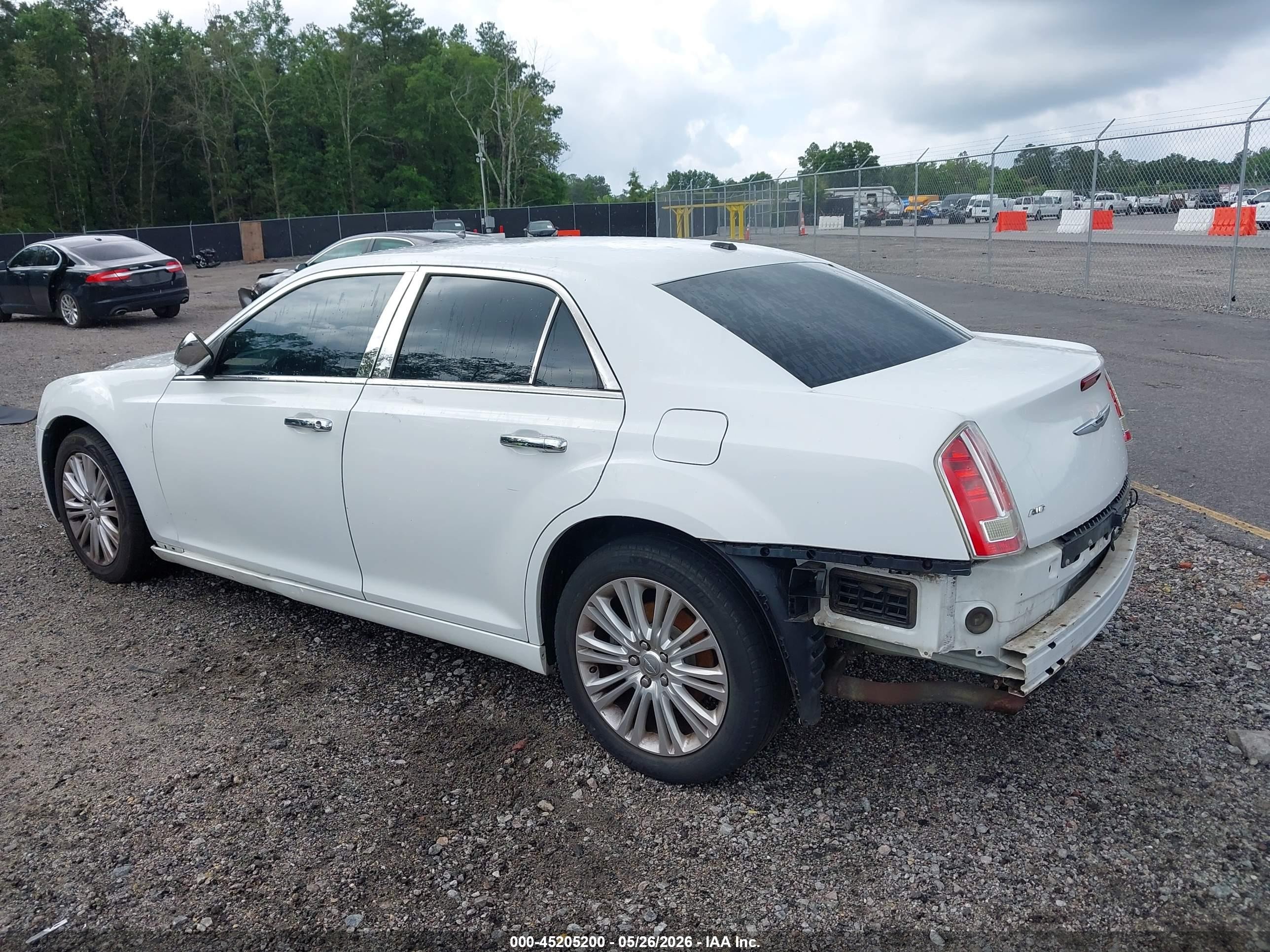 2014 Chrysler 300c VIN 2C3CCAKT0EH109311 IAAI salvage auction — Rear End, Clear (South Carolina), sold $1,700 on 2026-09-26 (photo 3)