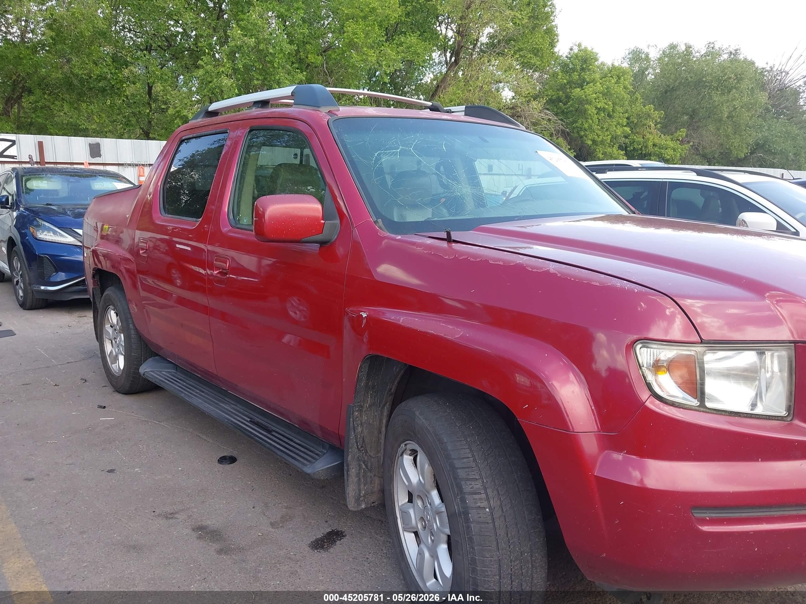 2006 Honda Ridgeline VIN 2HJYK16566H530544 IAAI salvage auction — Front & Rear, Salvage (Utah), sold $275 on 2026-07-09 (photo 6)