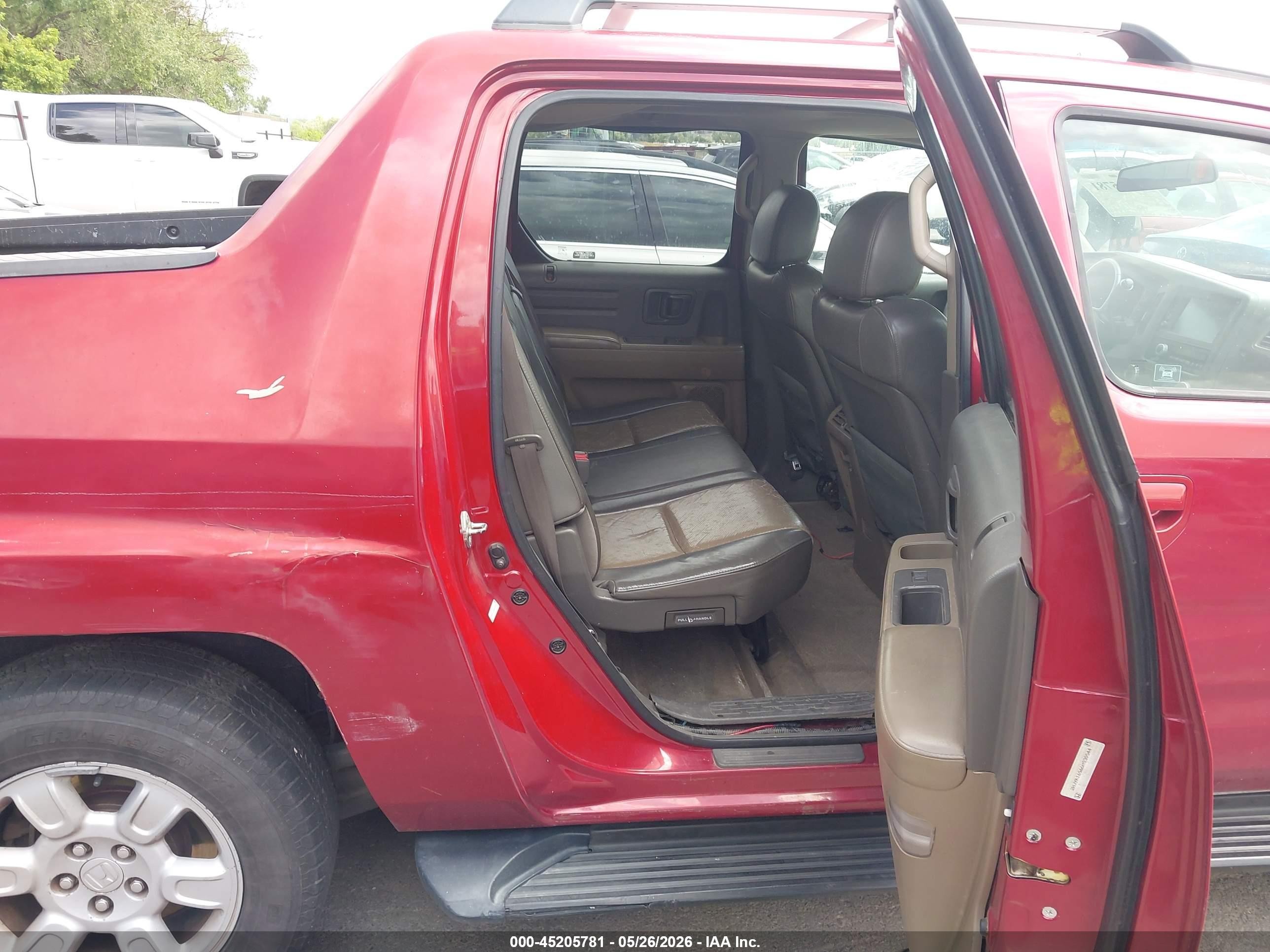 2006 Honda Ridgeline VIN 2HJYK16566H530544 IAAI salvage auction — Front & Rear, Salvage (Utah), sold $275 on 2026-07-09 (photo 8)