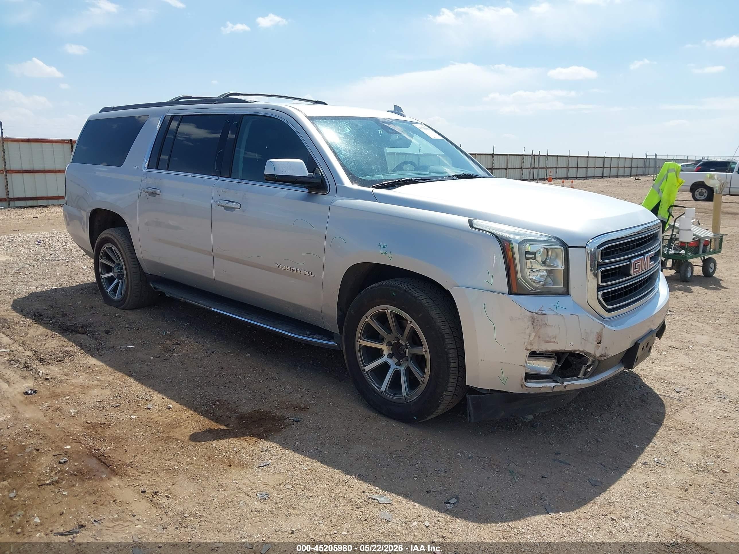 2019 GMC Yukon XL VIN 1GKS2GKC7KR272311 — IAAI salvage auction photo