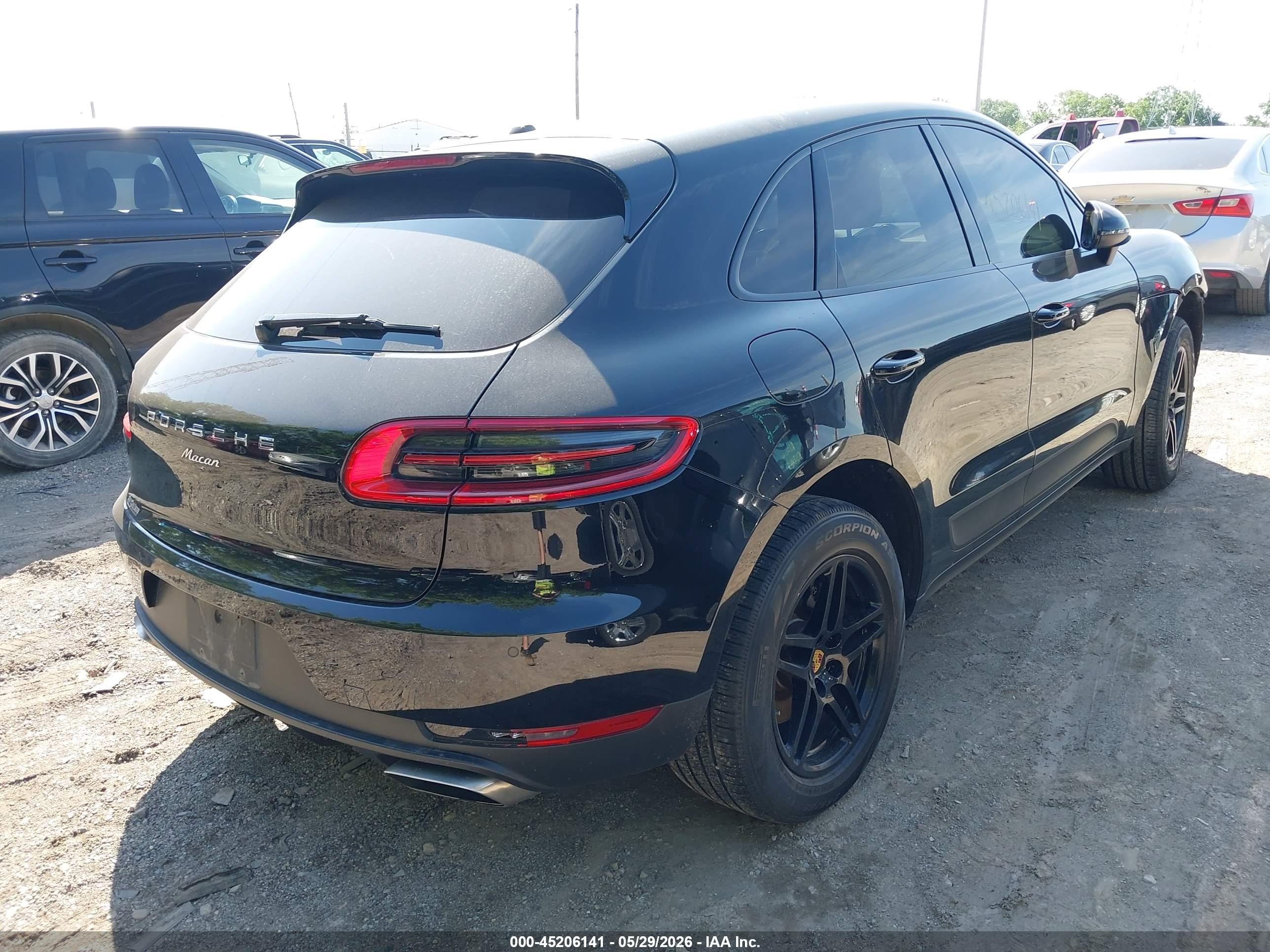 2018 Porsche Macan VIN WP1AA2A51JLB11064 IAAI salvage auction — Front End, Clear (Indiana), sold $6,975 on 2026-07-01 (photo 4)