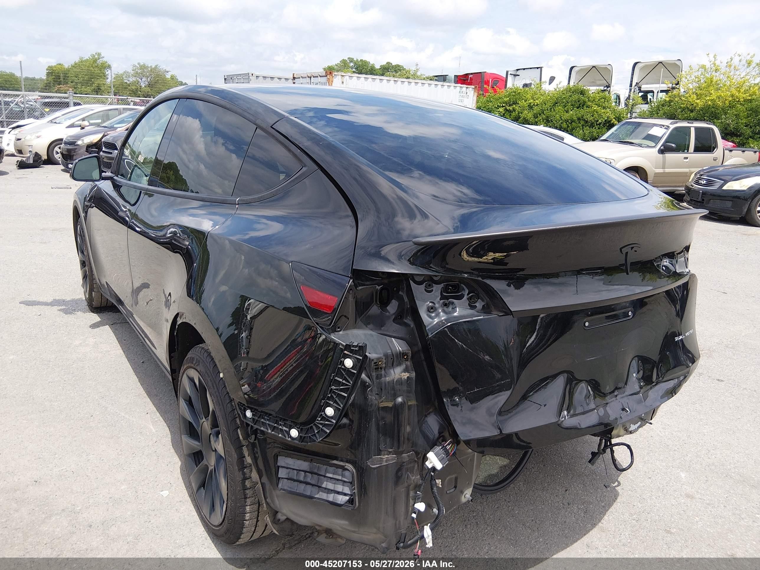 2021 Tesla Model y VIN 5YJYGDEEXMF139036 IAAI salvage auction — Rear End, Salvage (North Carolina), sold $11,200 on 2026-09-12 (photo 3)