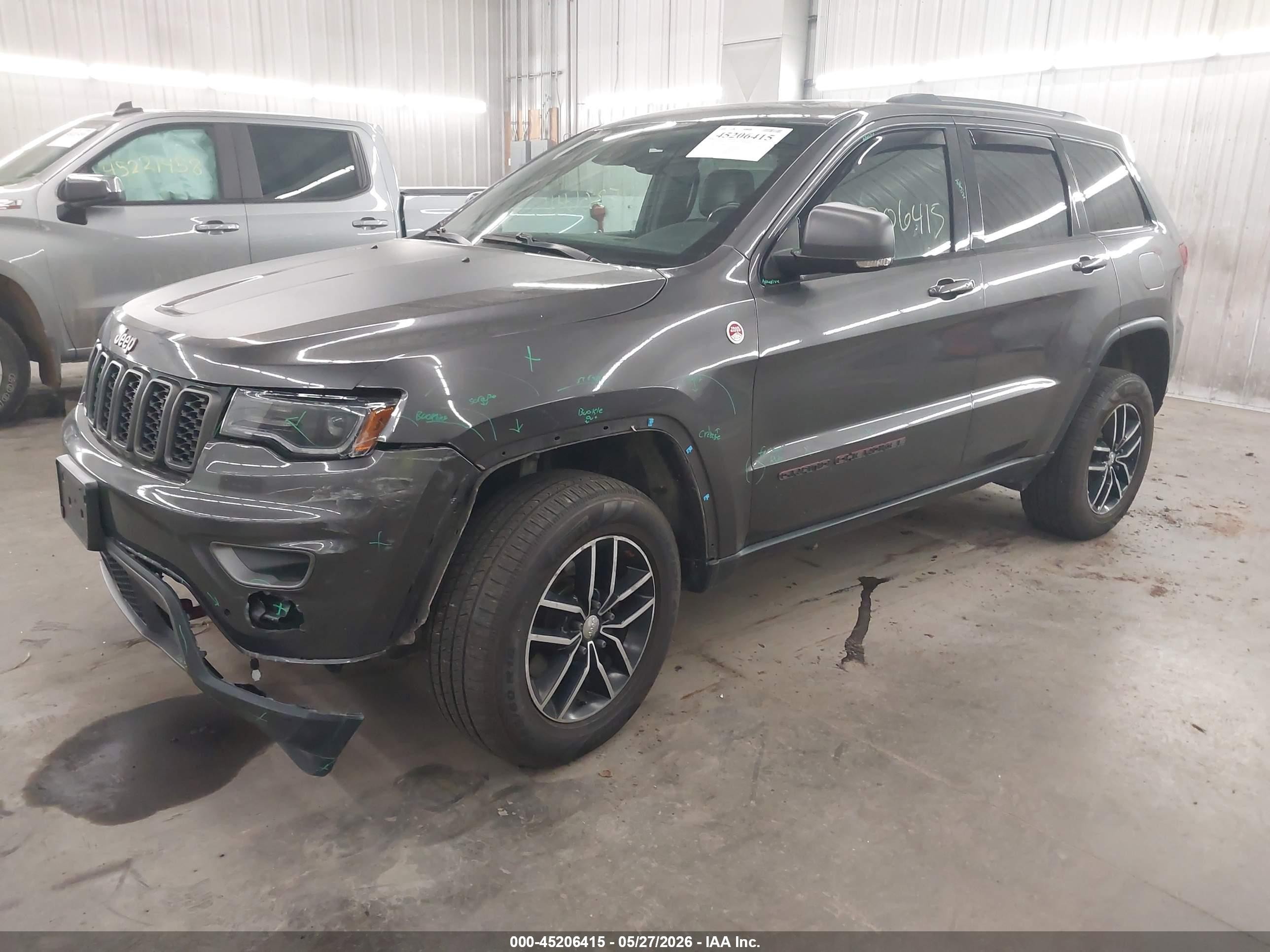 2017 Jeep Grand cherokee VIN 1C4RJFLT3HC612958 IAAI salvage auction — Front End, Salvage (Minnesota), sold $5,800 on 2026-09-12 (photo 2)