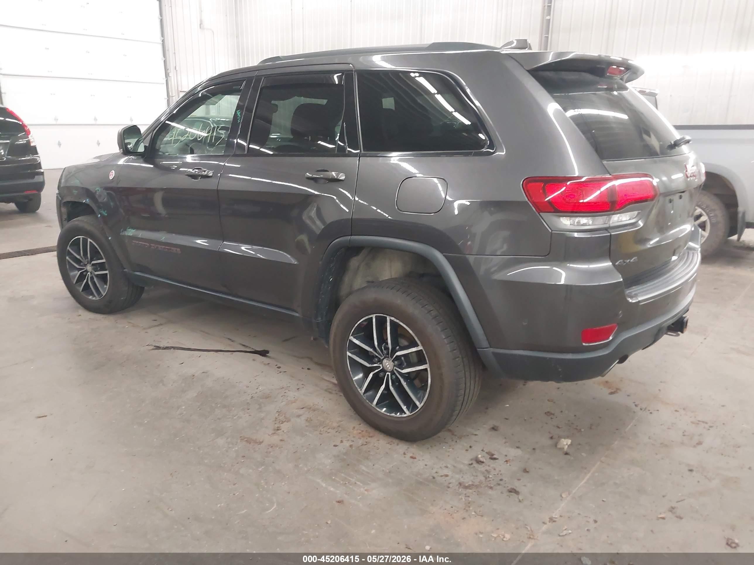 2017 Jeep Grand cherokee VIN 1C4RJFLT3HC612958 IAAI salvage auction — Front End, Salvage (Minnesota), sold $5,800 on 2026-09-12 (photo 3)