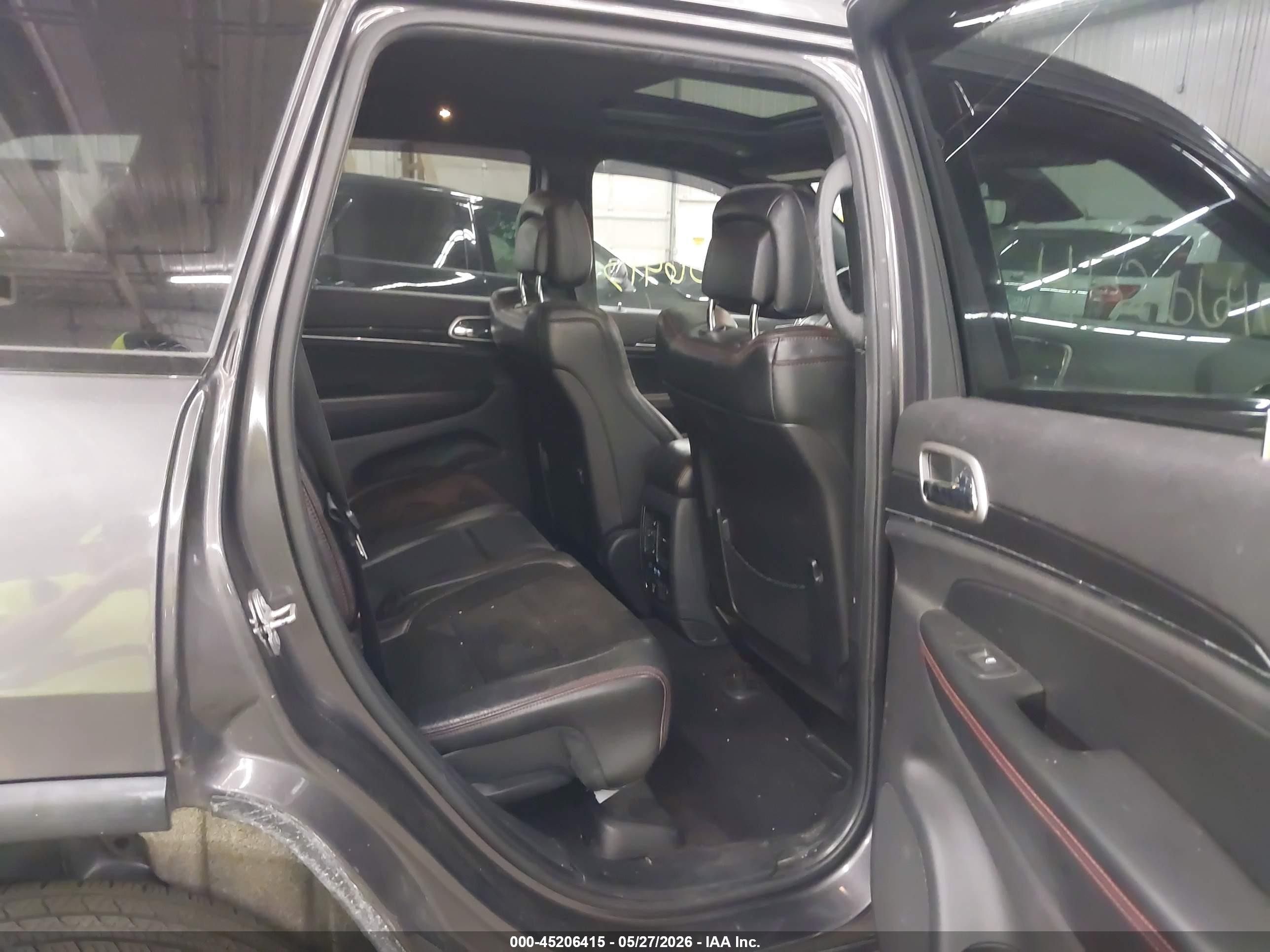 2017 Jeep Grand cherokee VIN 1C4RJFLT3HC612958 IAAI salvage auction — Front End, Salvage (Minnesota), sold $5,800 on 2026-09-12 (photo 8)