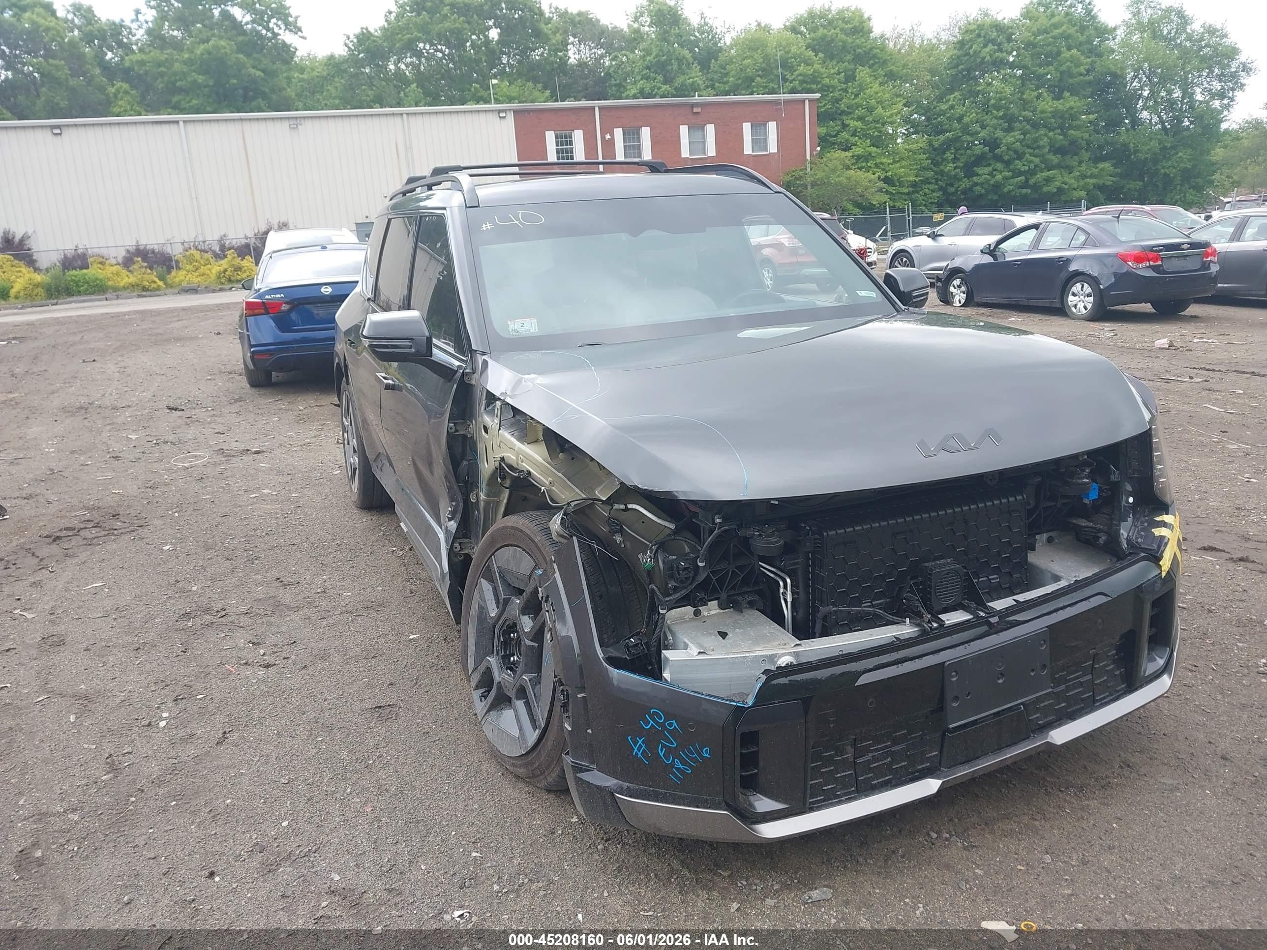 2025 Kia EV9 VIN KNDAEFS51S6054750 — IAAI salvage auction photo