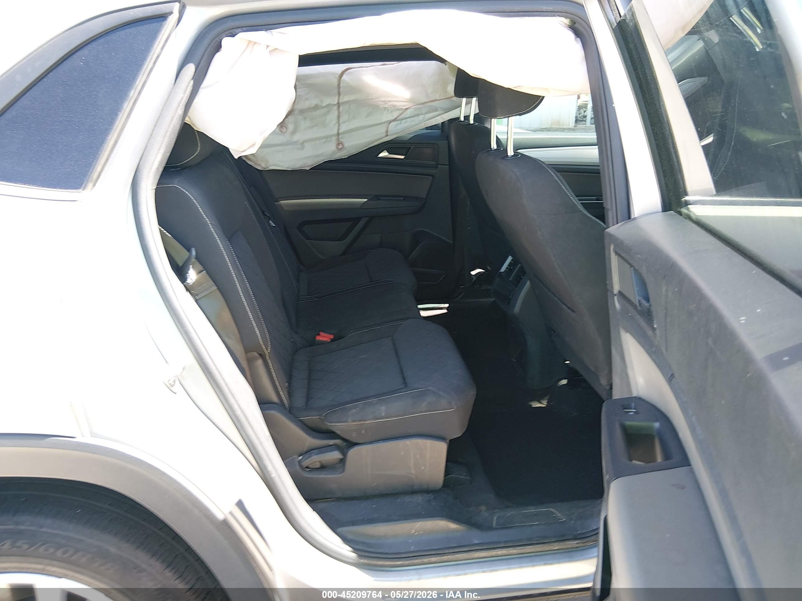 2021 Volkswagen Atlas Cross Sport VIN 1V2AC2CA4MC220241 IAAI salvage auction — Front End, Salvage (Arizona), sold $4,200 on 2026-07-09 (photo 8)