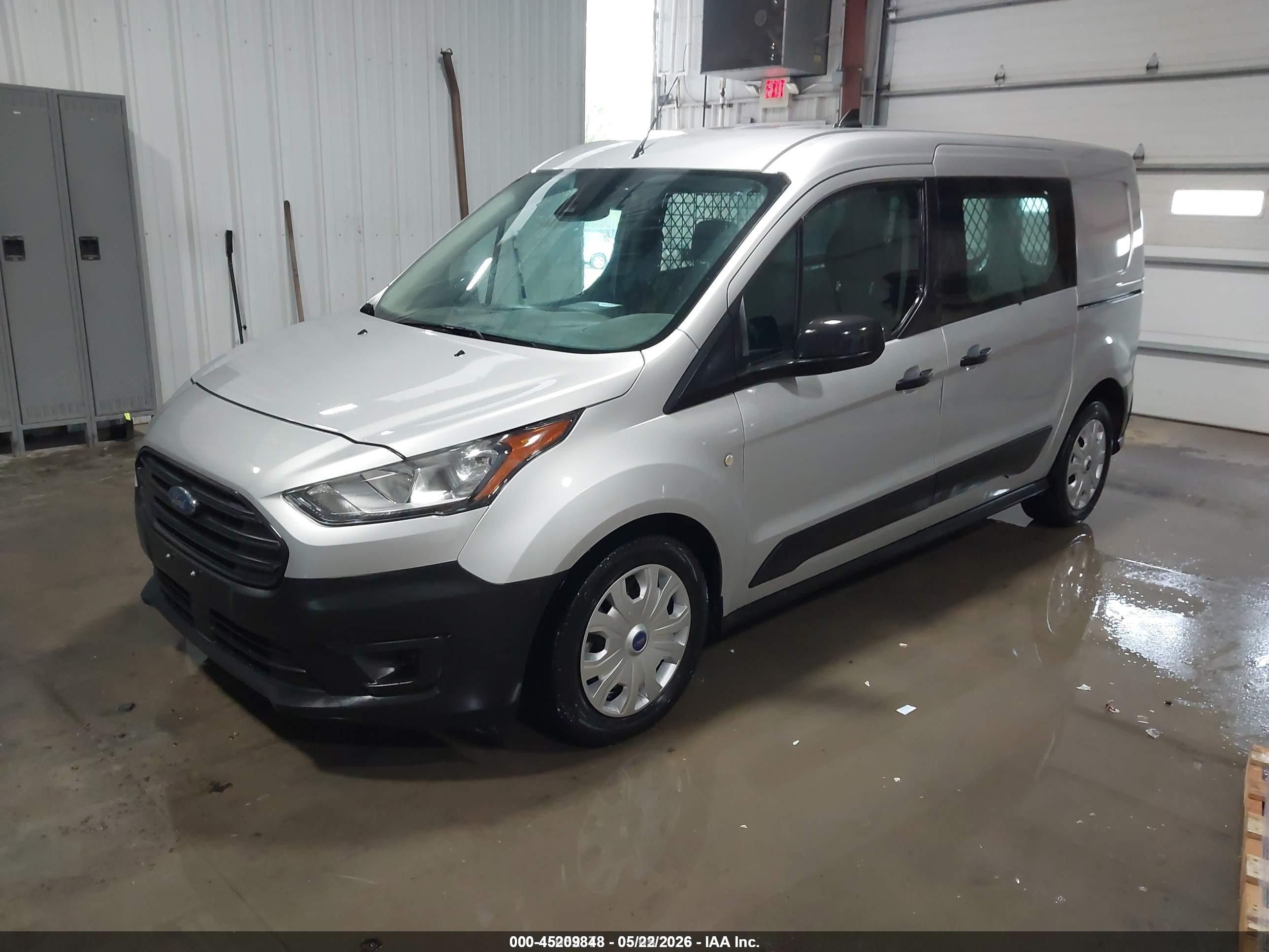 2022 Ford Transit Connect VIN NM0LS7S22N1508998 IAAI salvage auction — Front & Rear, SF97 (Kansas), sold $12,800 on 2026-07-09 (photo 2)
