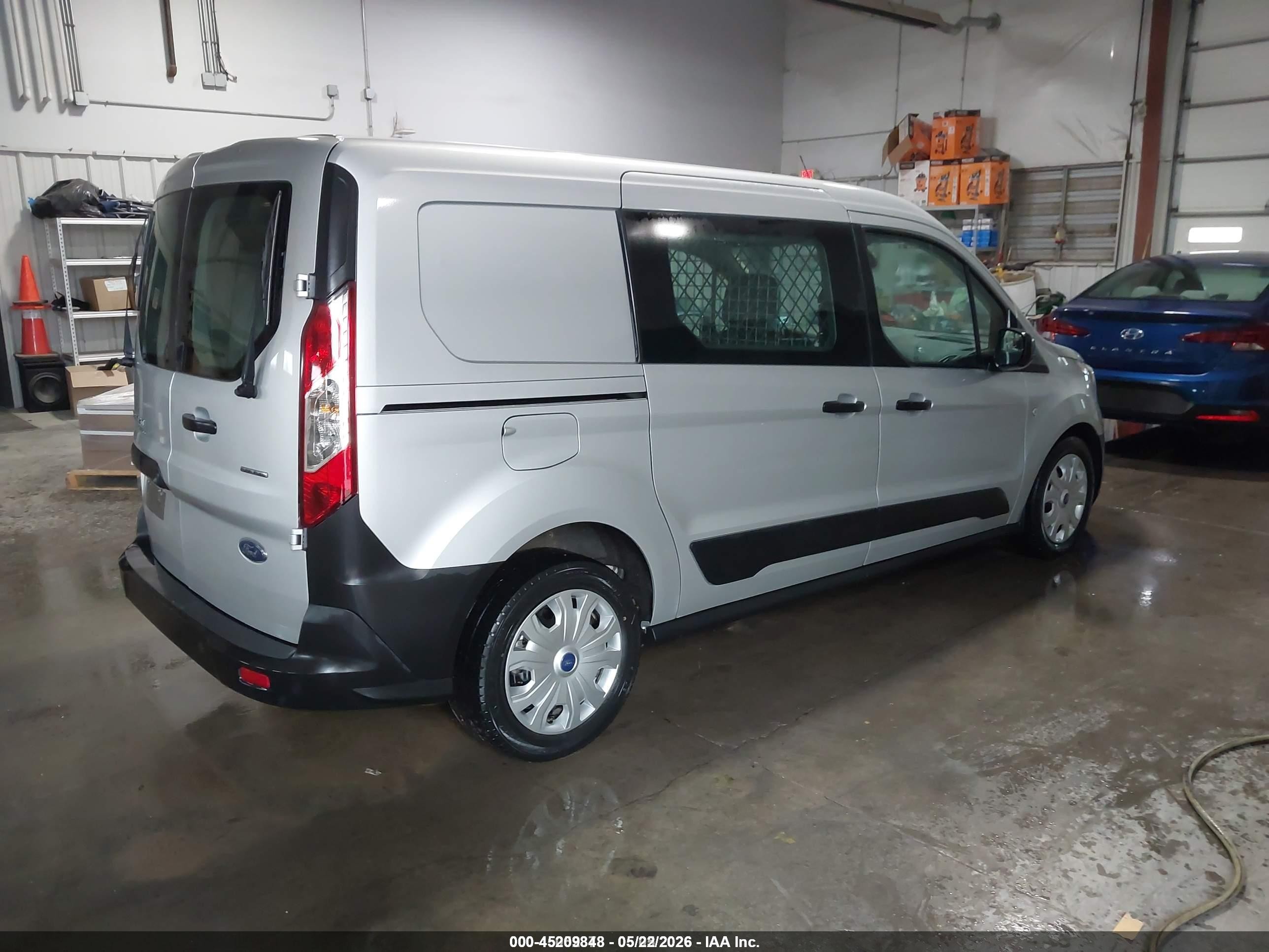 2022 Ford Transit Connect VIN NM0LS7S22N1508998 IAAI salvage auction — Front & Rear, SF97 (Kansas), sold $12,800 on 2026-07-09 (photo 4)