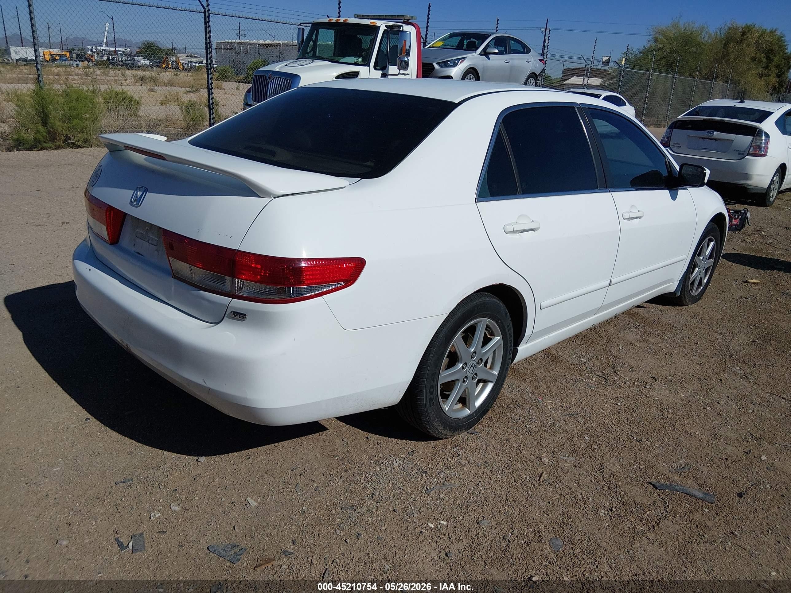 2003 Honda Accord VIN 1HGCM66563A062784 IAAI salvage auction — Normal Wear, Clear (Arizona), sold $175 on 2026-07-09 (photo 4)