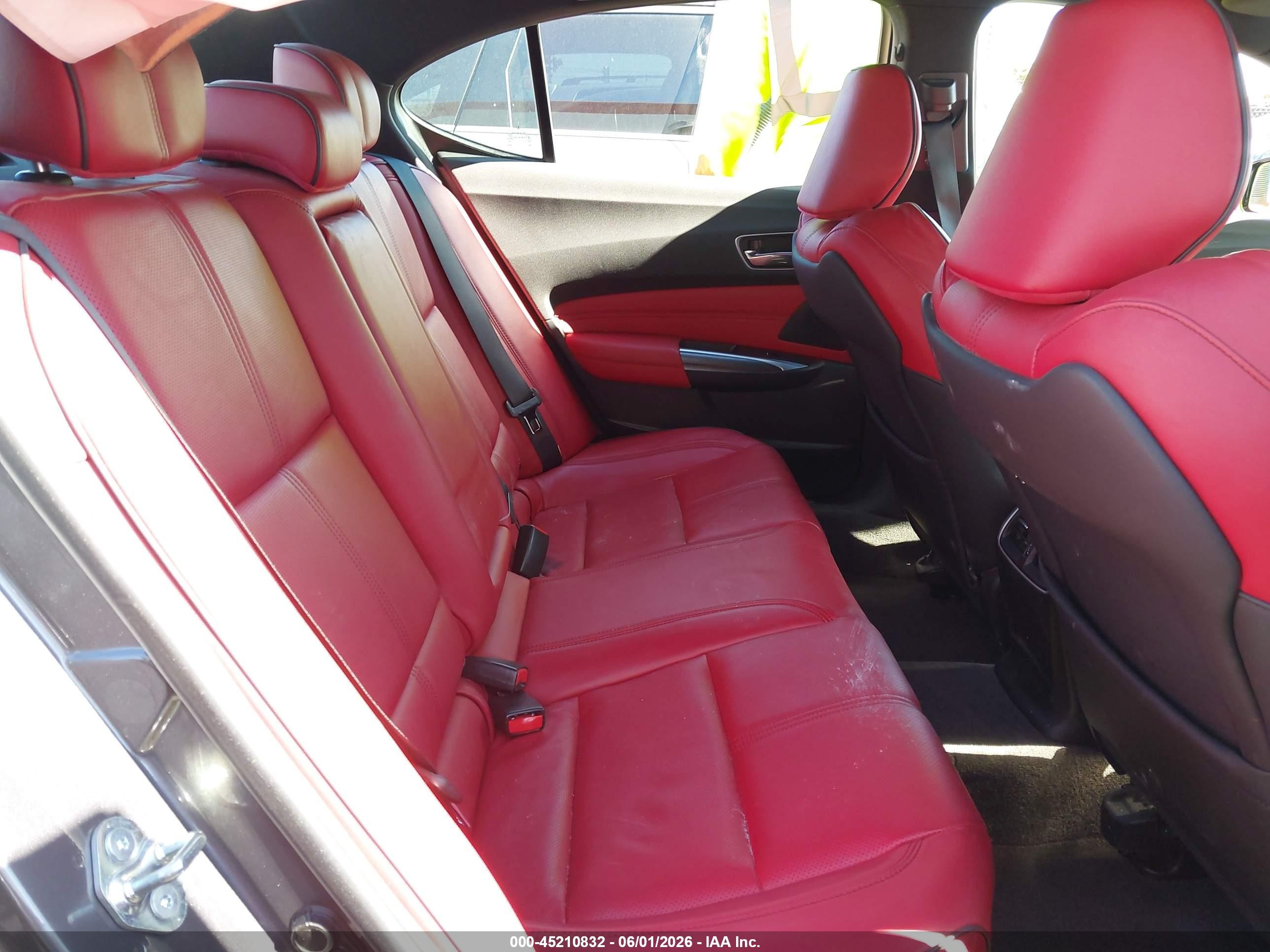 2019 Acura TLX VIN 19UUB1F68KA002963 IAAI salvage auction — Theft, Salvage (California), sold $2,600 on 2026-07-09 (photo 8)