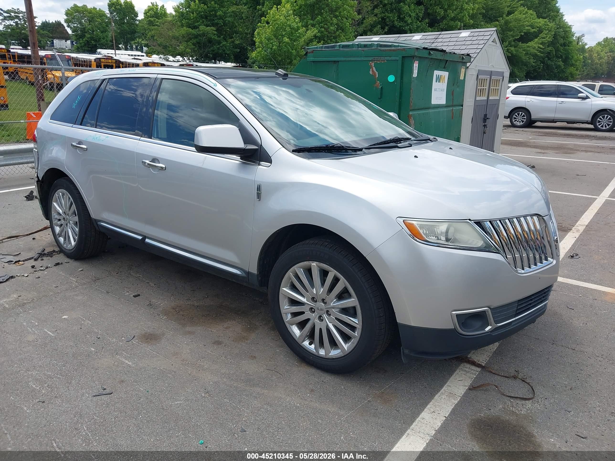 2011 Lincoln Mkx VIN 2LMDJ6JK8BBJ04920 IAAI salvage auction — Rear End, Salvage (North Carolina), sold $625 on 2026-09-11 (photo 1)
