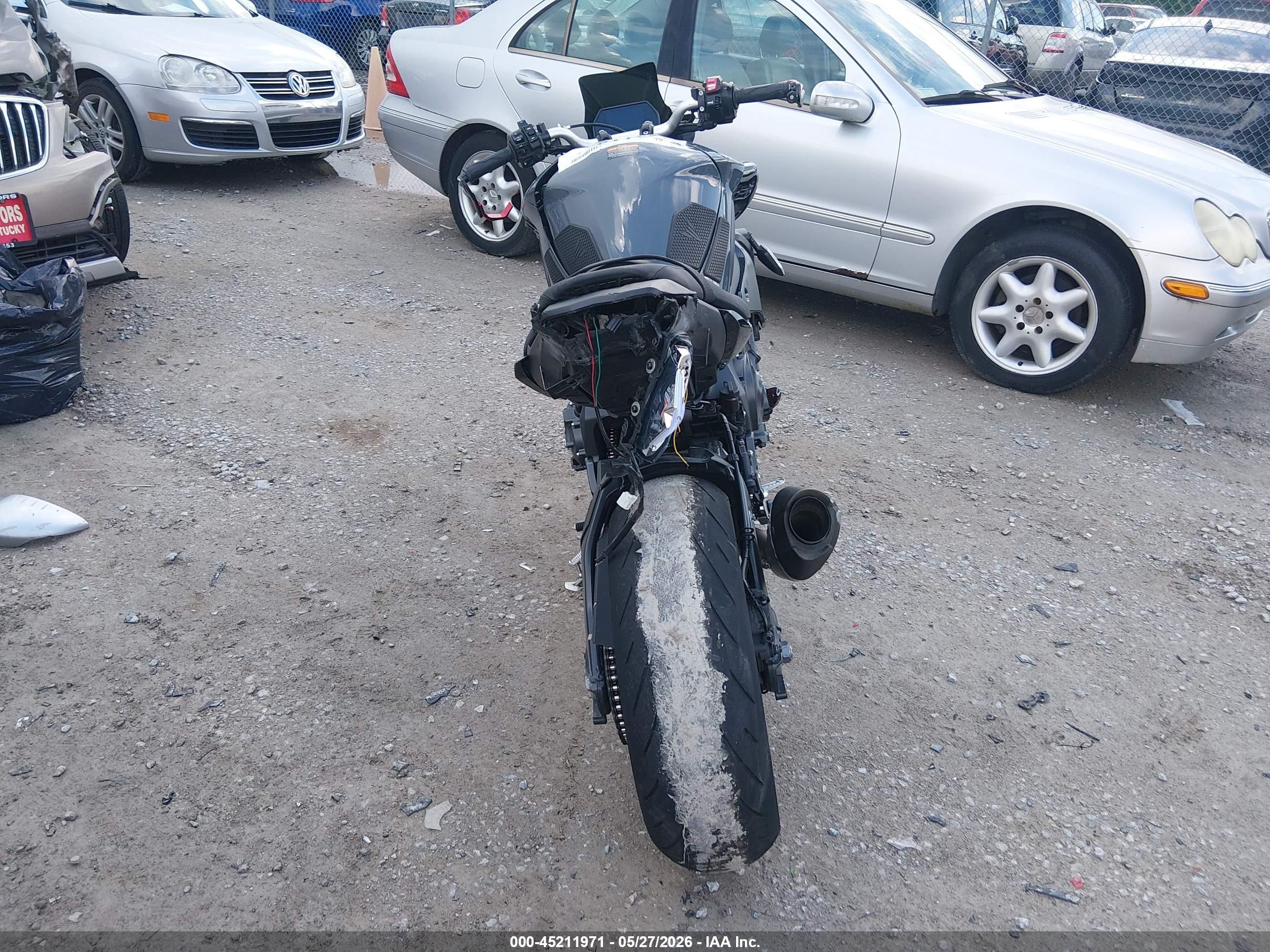 2022 Yamaha Mt VIN JYARN79E4NA000323 IAAI salvage auction — Rear End, Salvage (Kentucky), sold $4,650 on 2026-10-07 (photo 6)