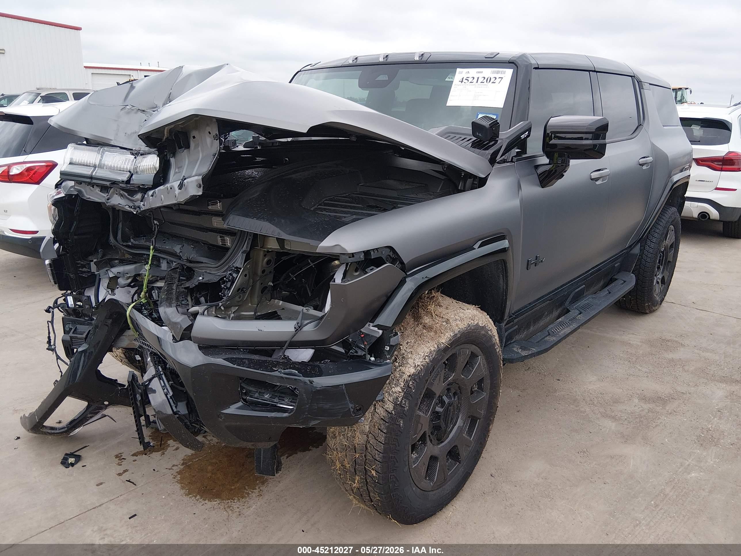 2026 Gmc Hummer ev VIN 1GKTESDC9TU603769 IAAI salvage auction — Front End, Original (Texas), sold $35,000 on 2026-09-08 (photo 2)