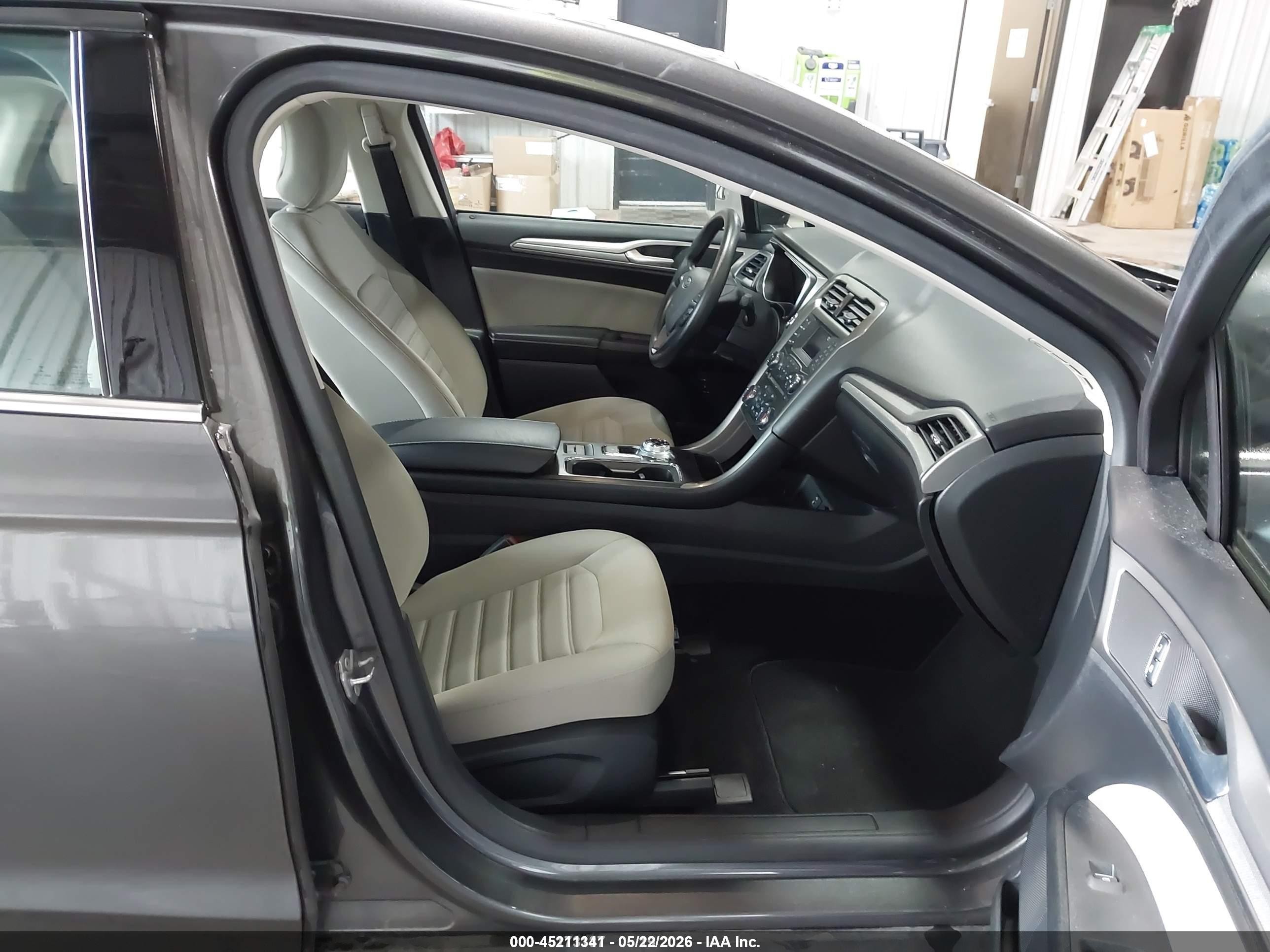 2018 Ford Fusion VIN 3FA6P0UU1JR123008 IAAI salvage auction — Side, SF97 (Kansas), sold $13,450 on 2026-07-09 (photo 5)