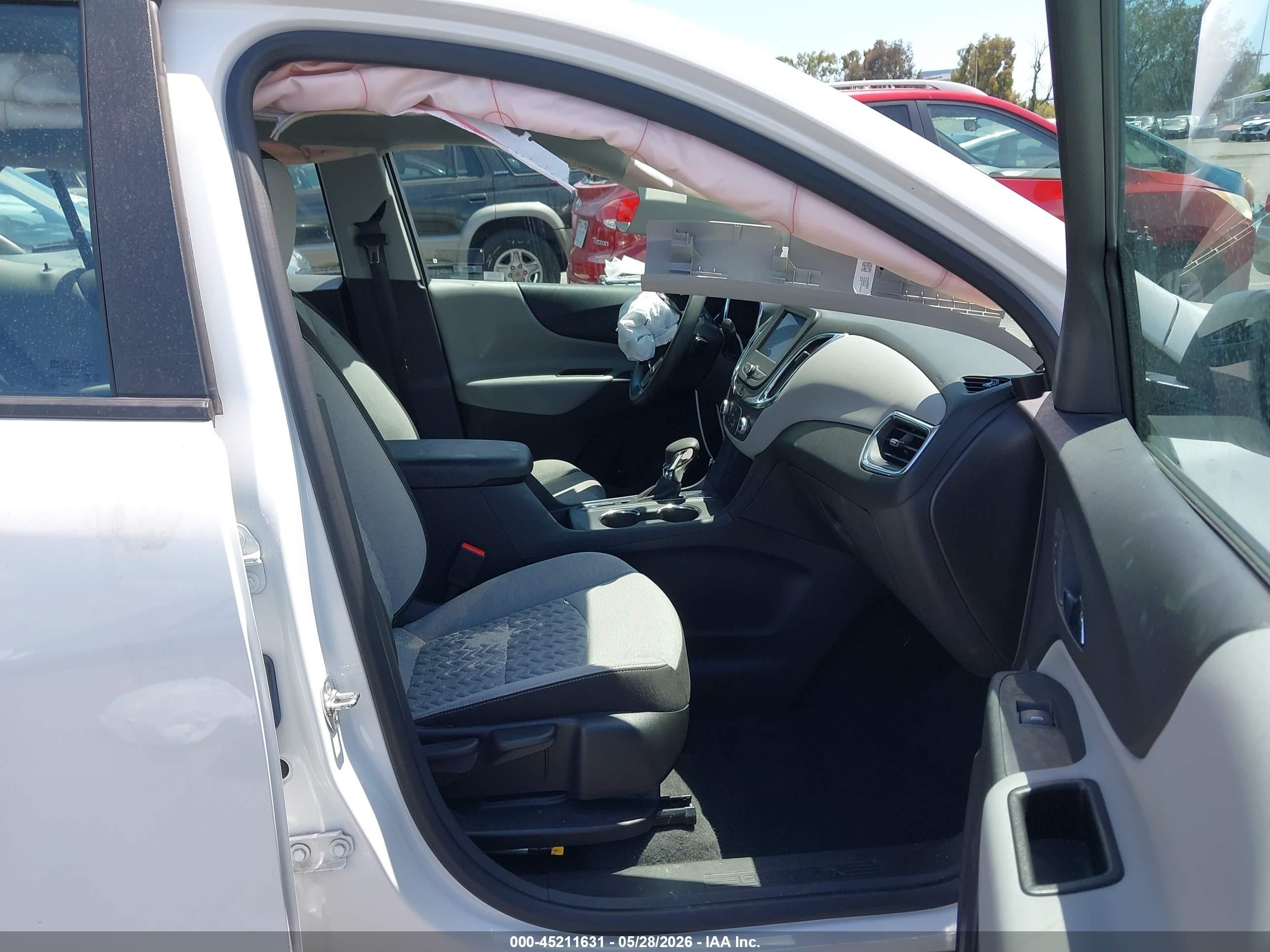 2024 Chevrolet Equinox VIN 3GNAXHEG3RL185768 IAAI salvage auction — Unknown, Salvage (California), sold $3,350 on 2026-07-09 (photo 5)