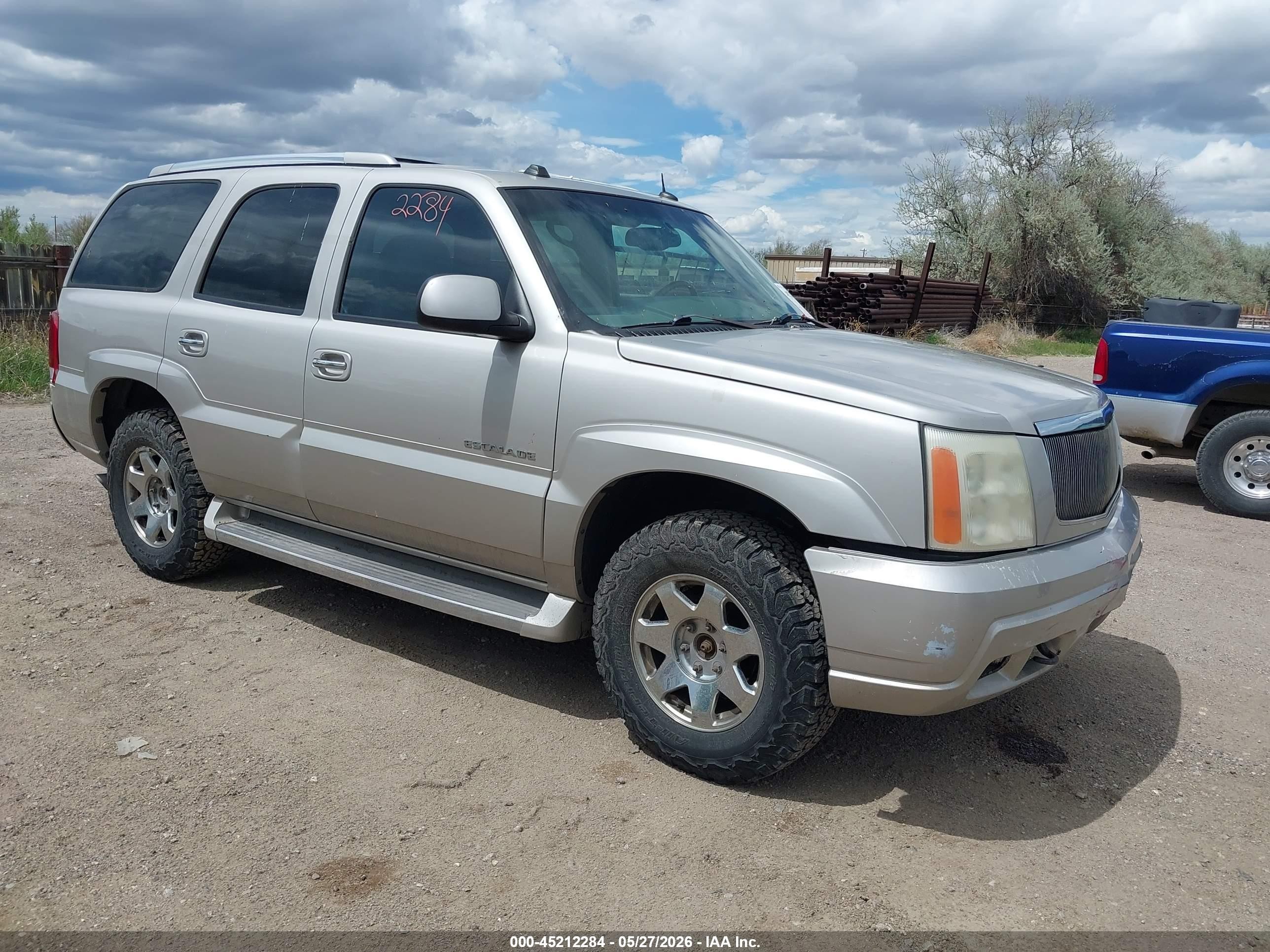 2005 Cadillac Escalade VIN 1GYEK63N75R188507 IAAI salvage auction — Front End, Clear (Wyoming), sold $500 on 2026-09-13 (photo 1)