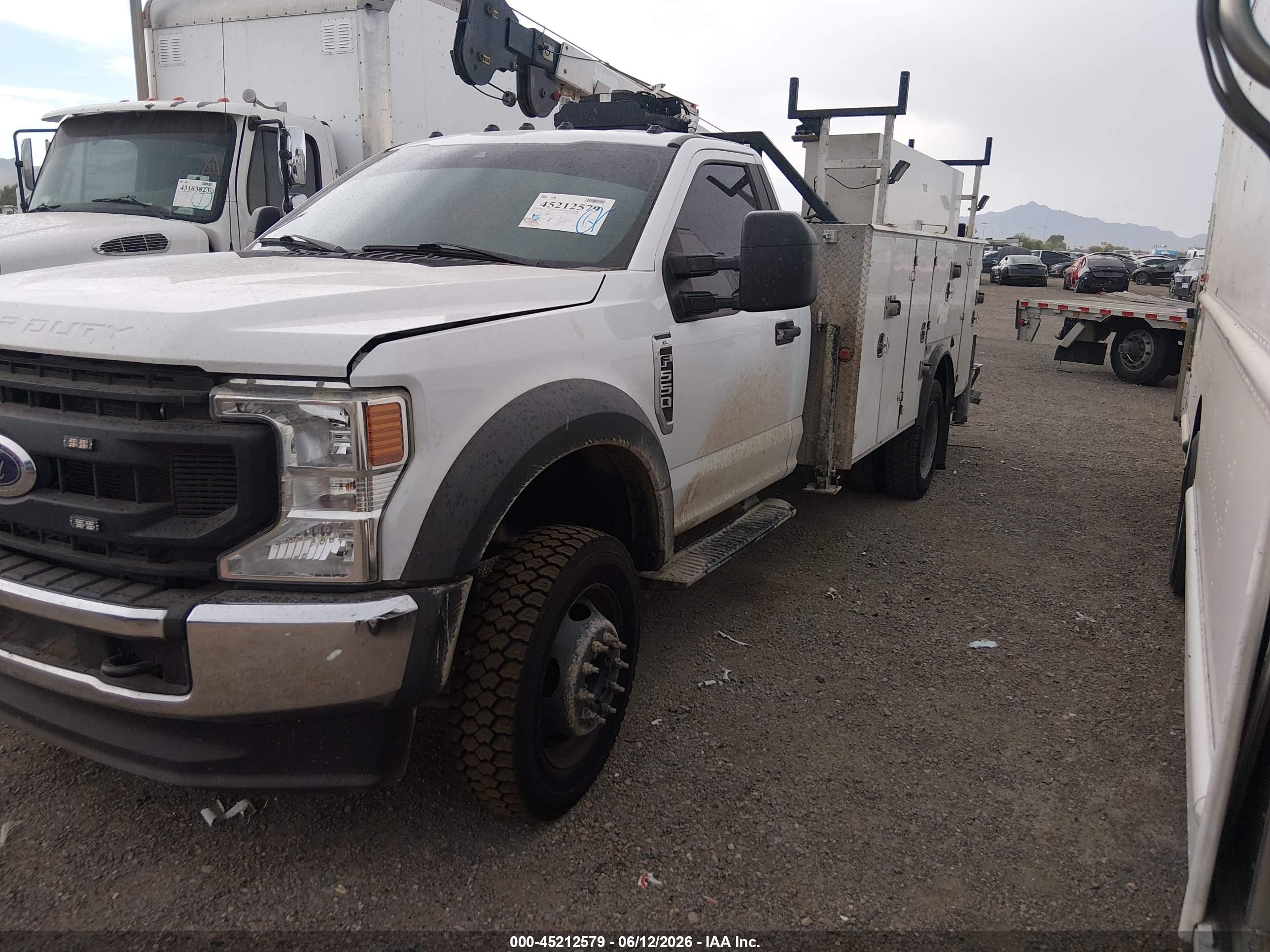 2021 Ford F-550 Chassis VIN 1FDUF5GN7MDA04796 IAAI salvage auction — Normal Wear, Clear (Arizona), sold $16,750 on 2026-07-08 (photo 2)