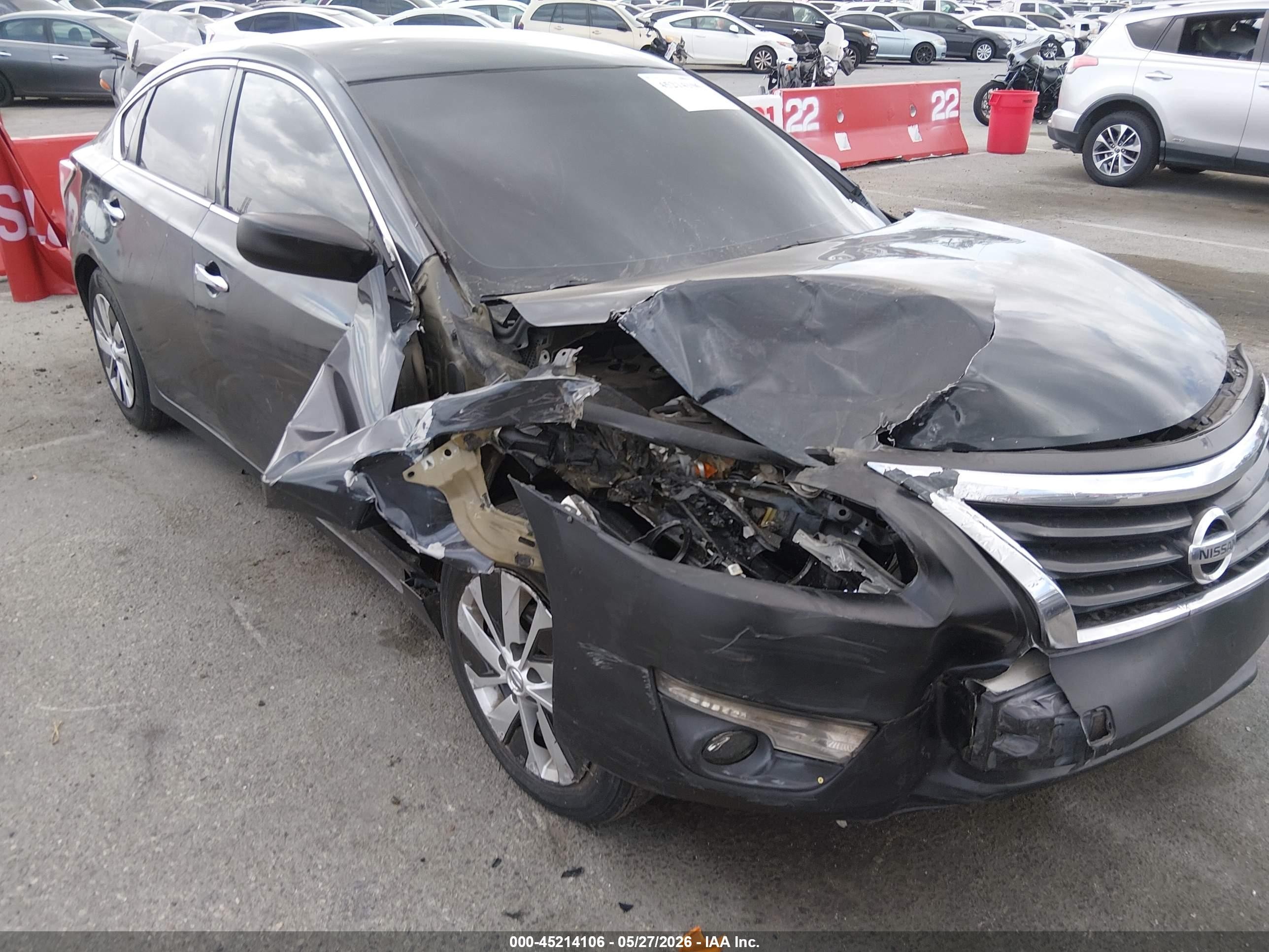 2014 Nissan Altima VIN 1N4AL3AP4EN230486 IAAI salvage auction — Normal Wear, Salvage (California), sold $300 on 2026-07-09 (photo 6)