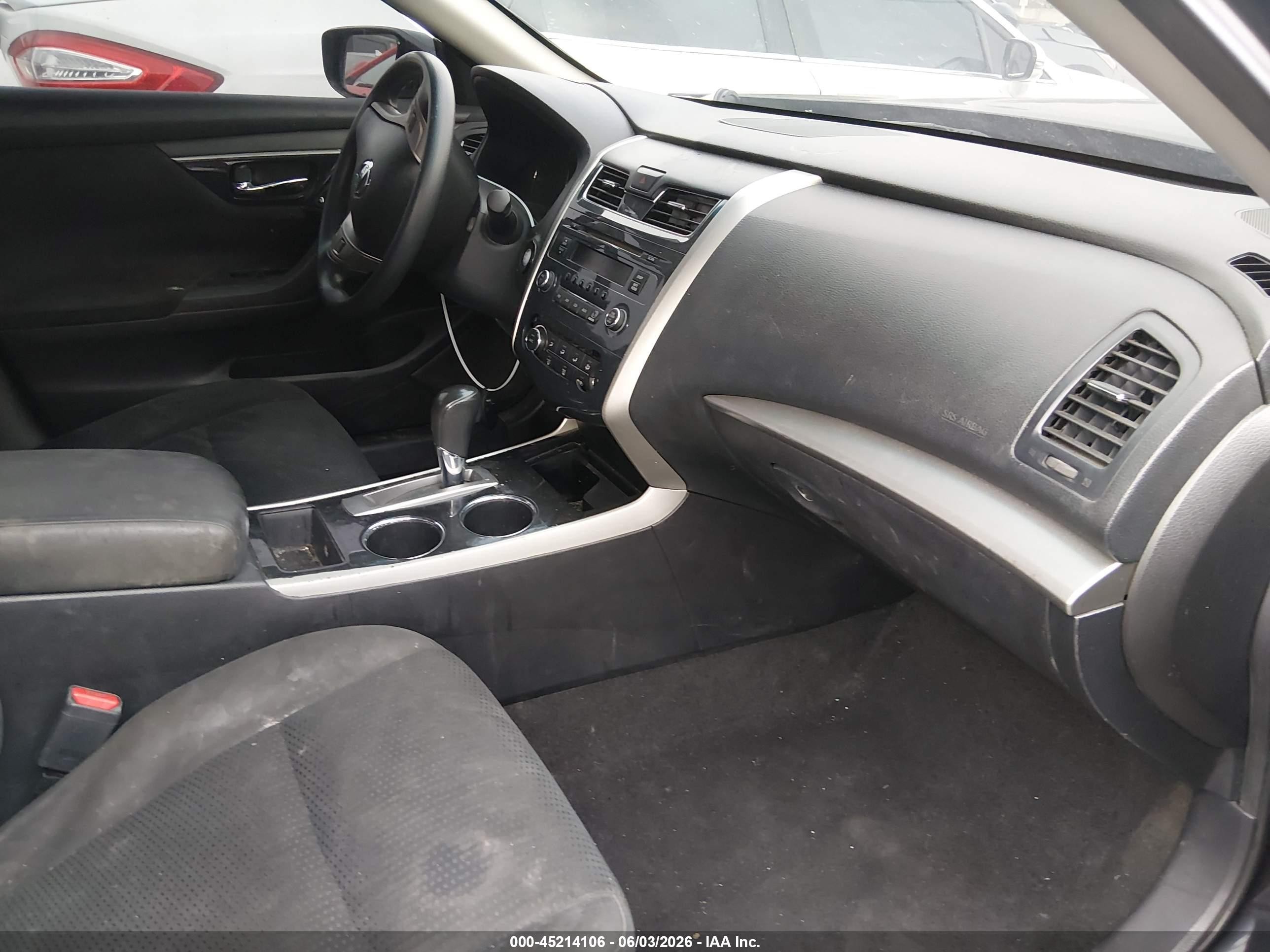 2014 Nissan Altima VIN 1N4AL3AP4EN230486 IAAI salvage auction — Normal Wear, Salvage (California), sold $300 on 2026-07-09 (photo 5)