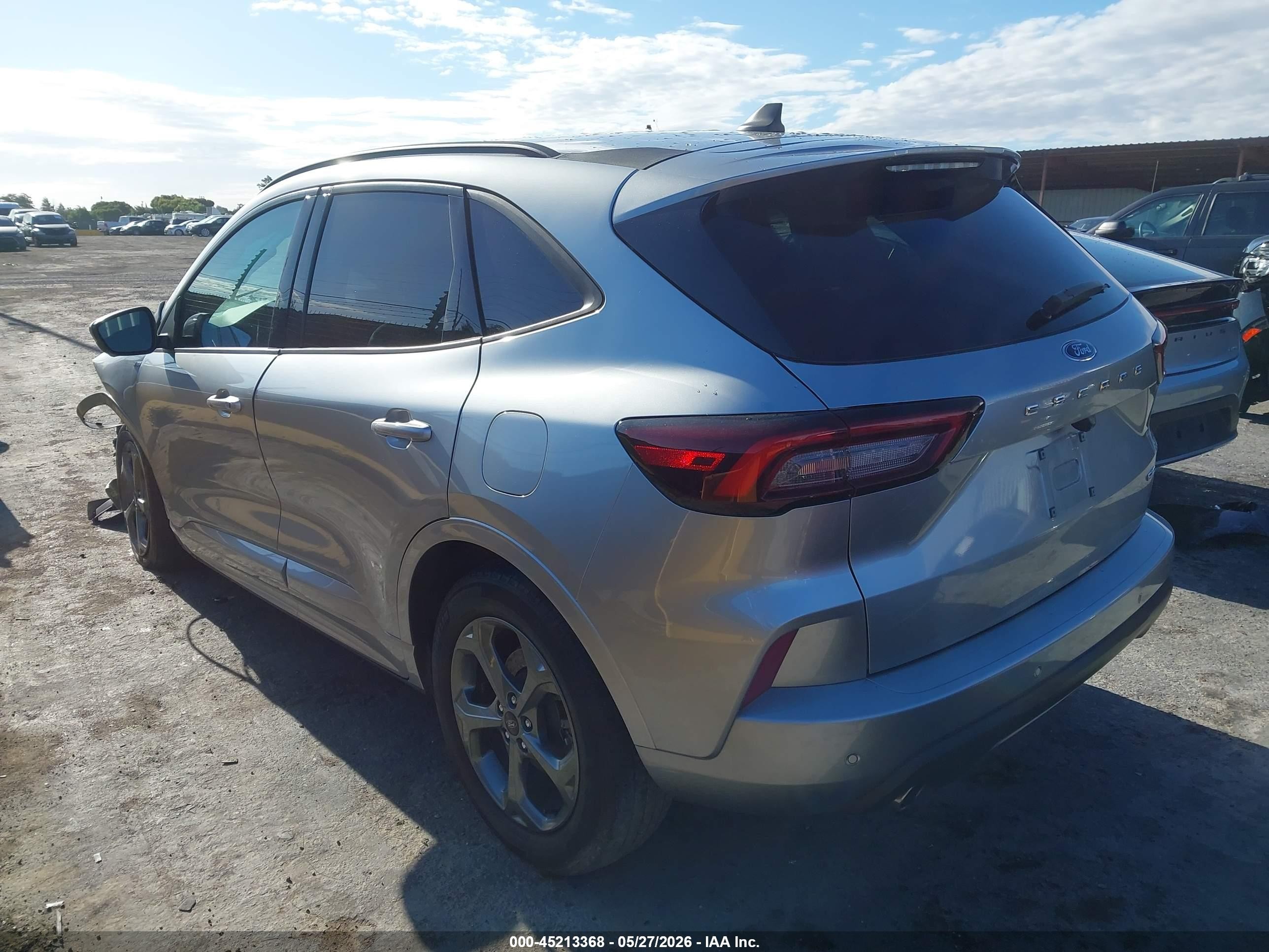2023 Ford Escape VIN 1FMCU9NA5PUA14708 IAAI salvage auction — Unknown, Salvage (California), sold $2,050 on 2026-07-09 (photo 3)