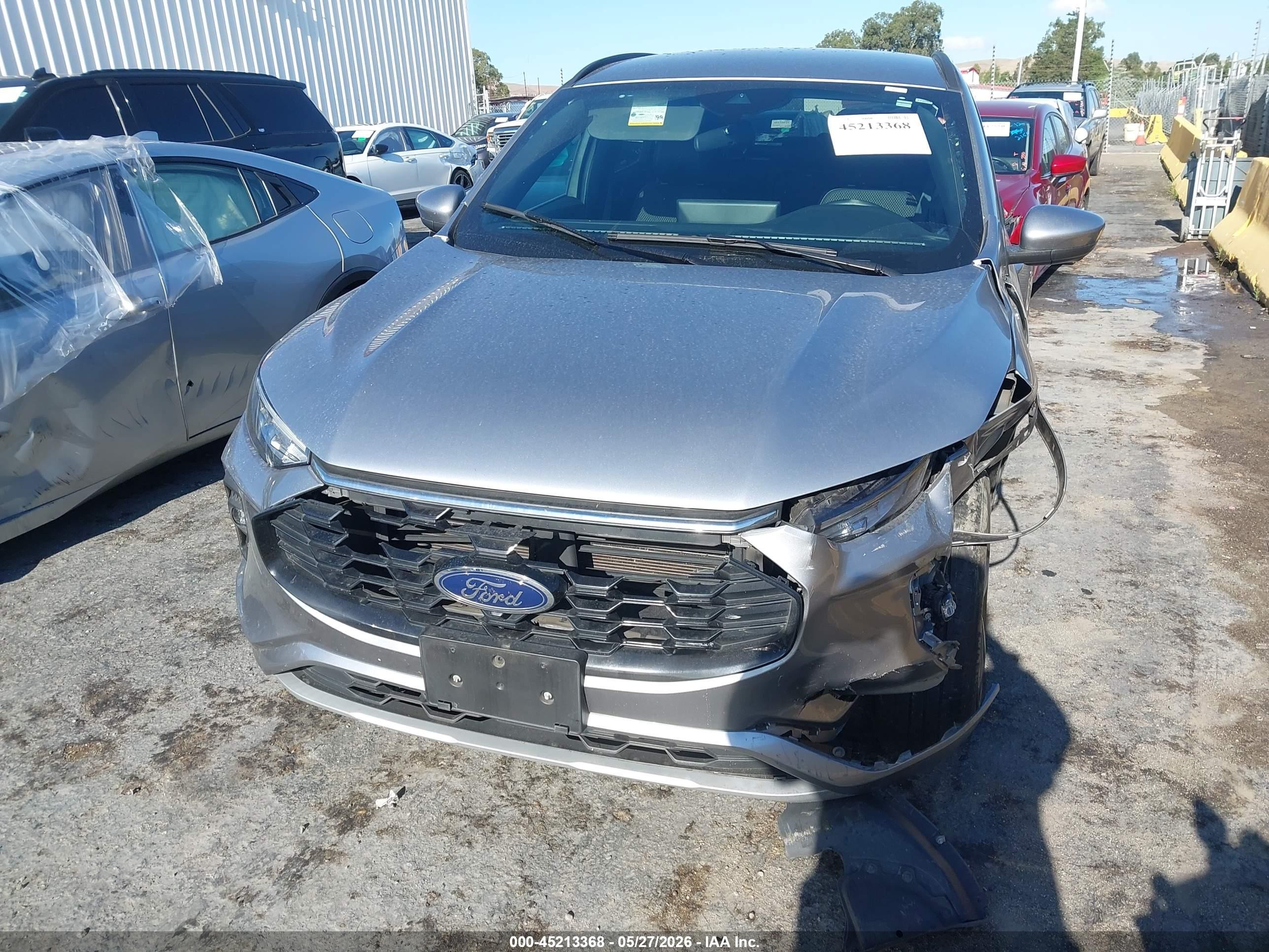 2023 Ford Escape VIN 1FMCU9NA5PUA14708 IAAI salvage auction — Unknown, Salvage (California), sold $2,050 on 2026-07-09 (photo 6)