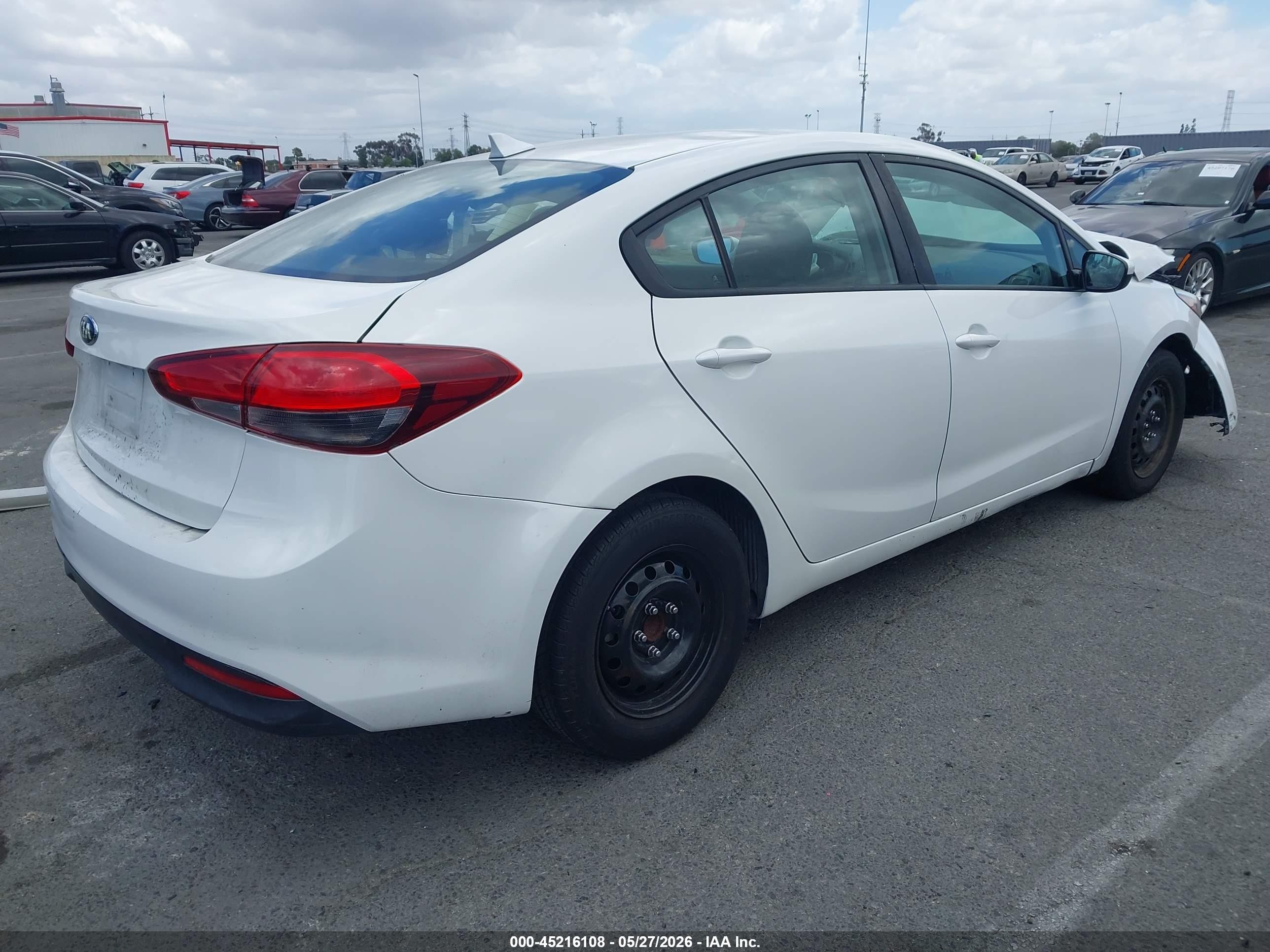 2017 Kia Forte VIN 3KPFL4A72HE083812 IAAI salvage auction — Front End, Salvage (California), sold $475 on 2026-07-09 (photo 4)