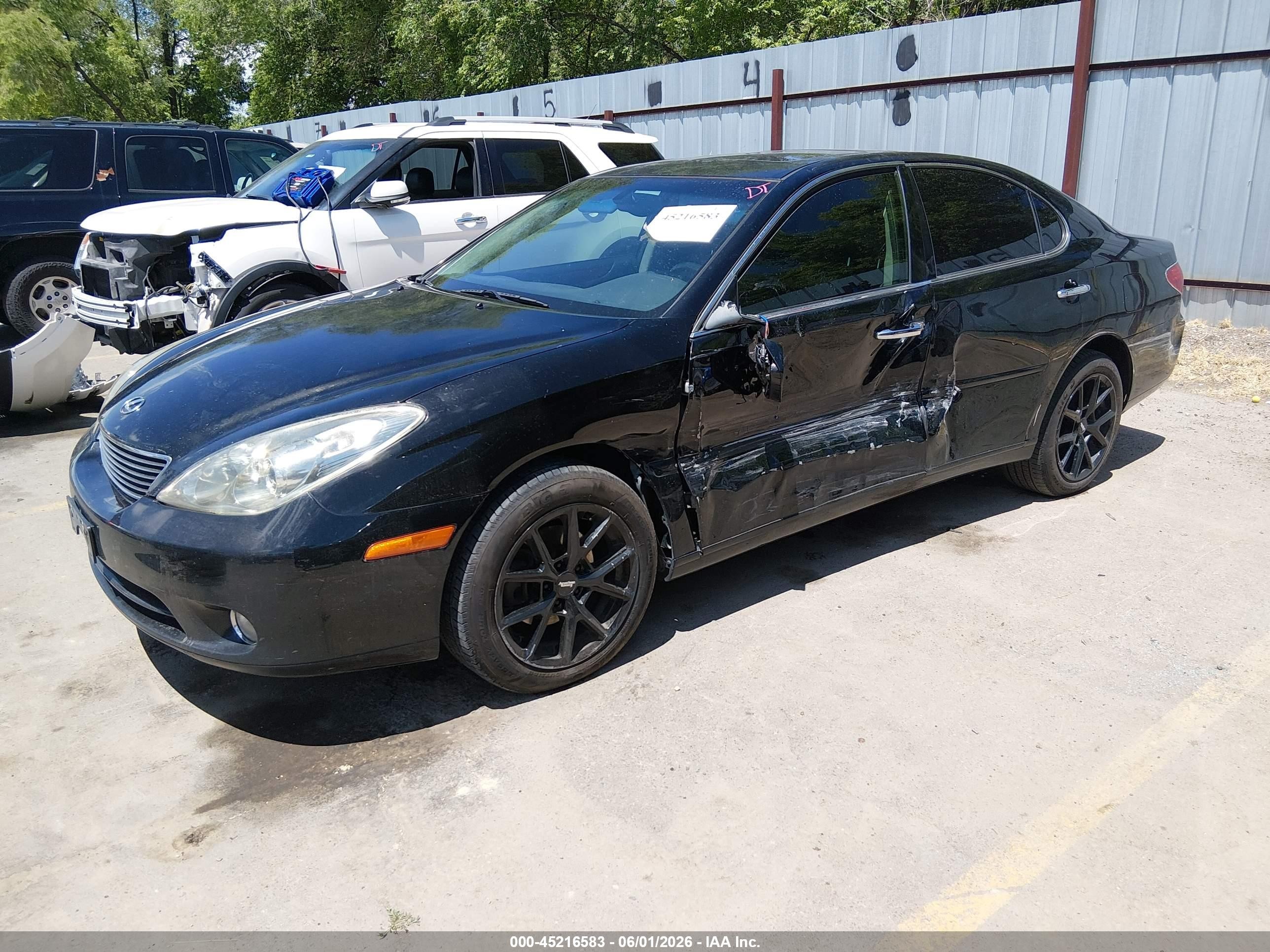 2005 Lexus ES 330 VIN JTHBA30G650023888 IAAI salvage auction — Side, Salvage (Utah), sold $325 on 2026-07-09 (photo 2)